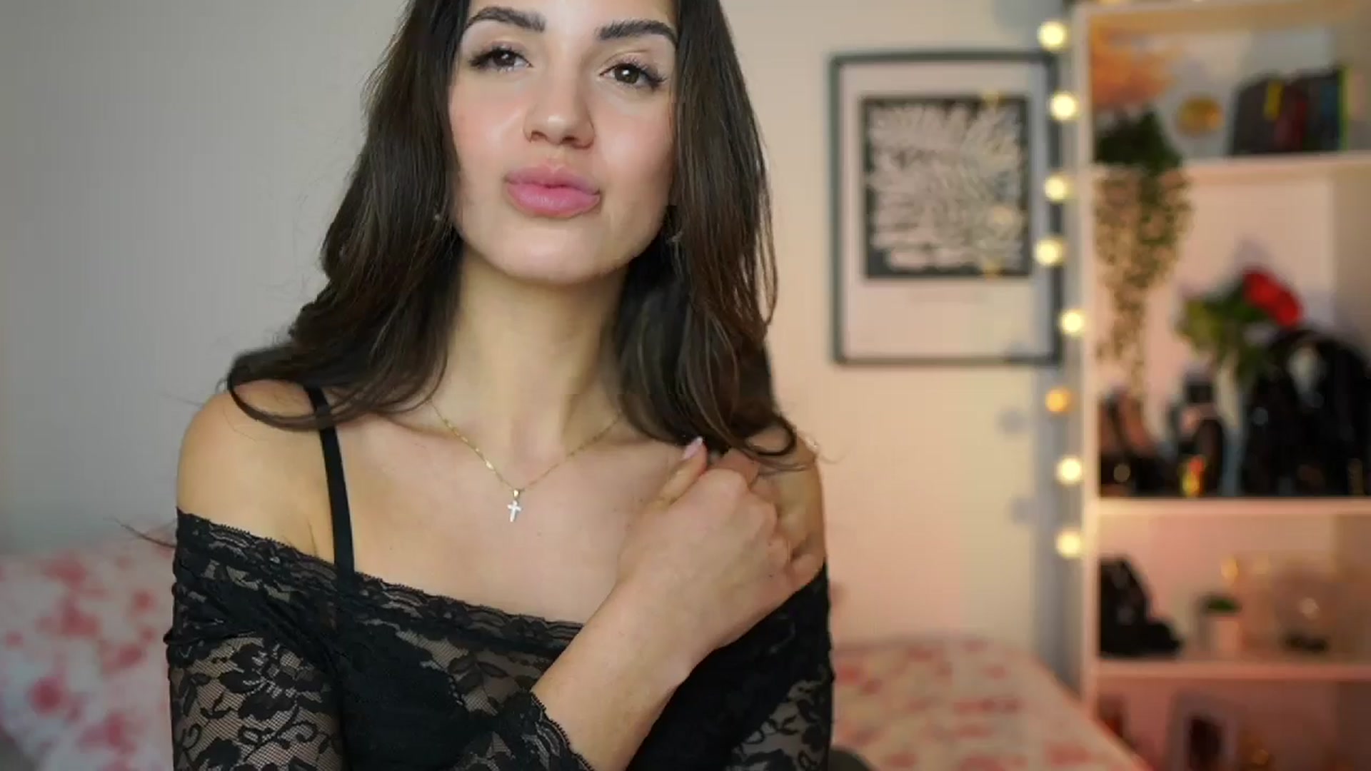 Gallery image thumbnail from Julia_Roca's myfreecams stream on, 02/09/2025, 19:03 image 8 of 20