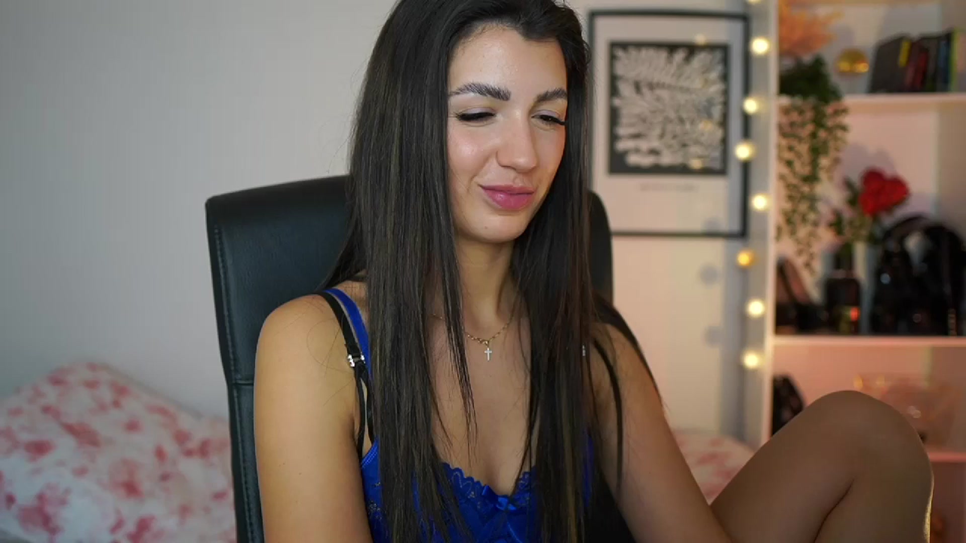 Gallery image thumbnail from Julia_Roca's myfreecams stream on, 02/13/2025, 16:17 image 18 of 20