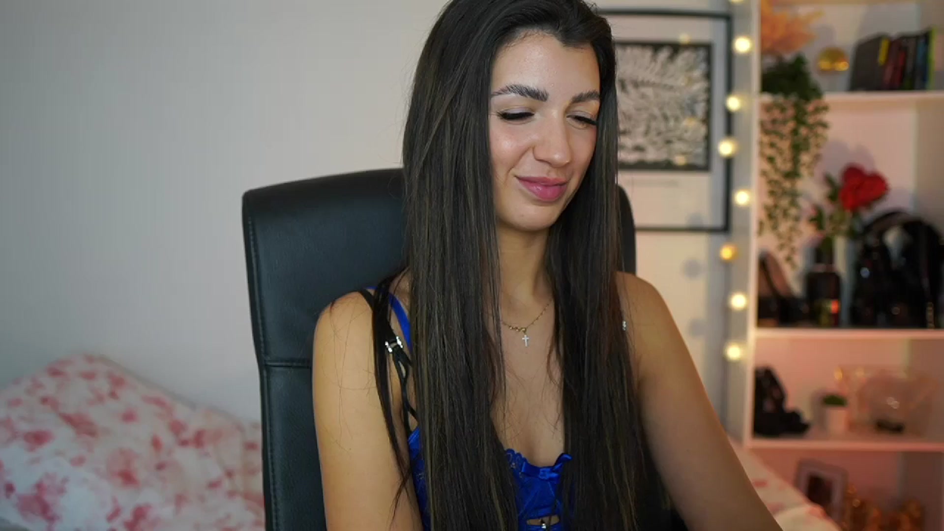 Gallery image thumbnail from Julia_Roca's myfreecams stream on, 02/13/2025, 16:17 image 17 of 20