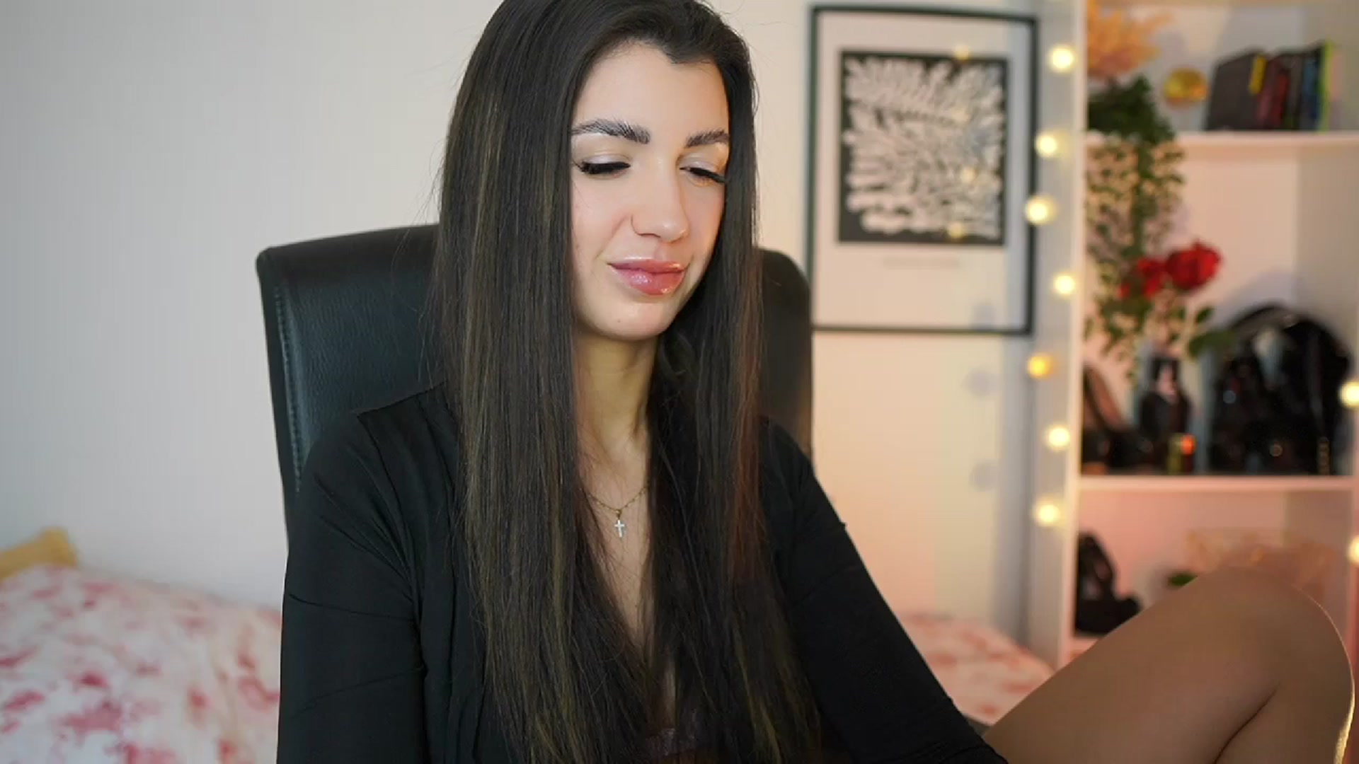Gallery image thumbnail from Julia_Roca's myfreecams stream on, 02/15/2025, 09:34 image 1 of 20