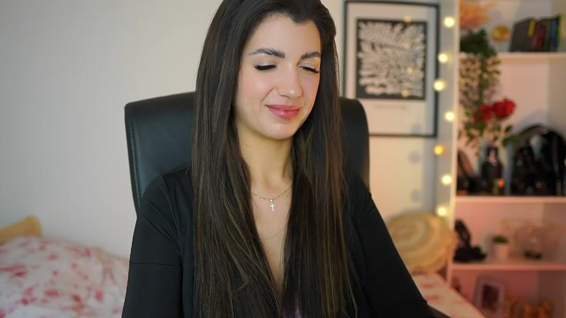 Gallery image thumbnail from Julia_Roca's myfreecams stream on, 02/15/2025, 13:27 image 2 of 20