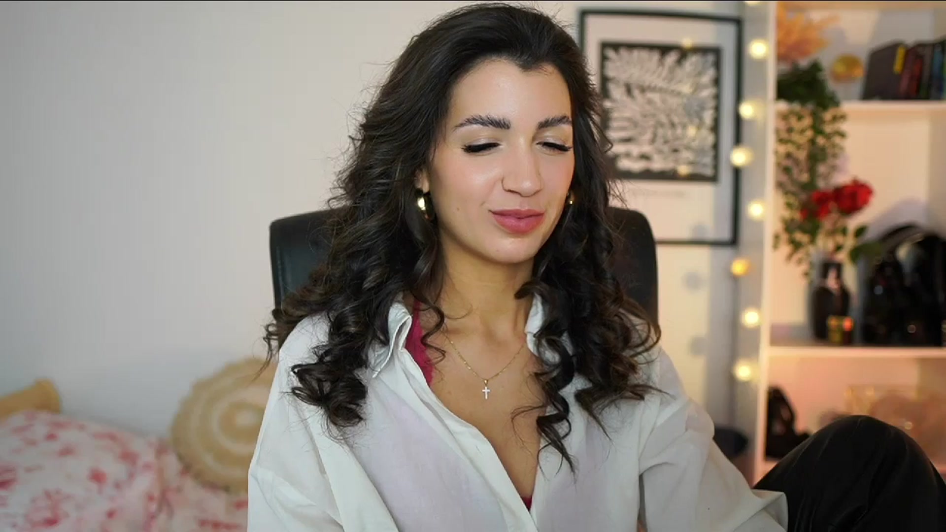 Gallery image thumbnail from Julia_Roca's myfreecams stream on, 02/16/2025, 17:52 image 11 of 20