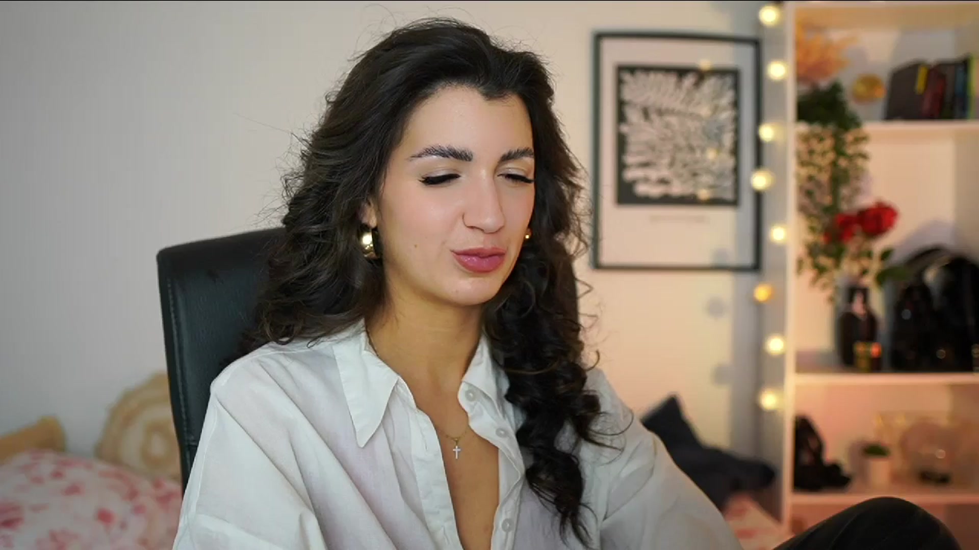 Gallery image thumbnail from Julia_Roca's myfreecams stream on, 02/16/2025, 18:56 image 3 of 20