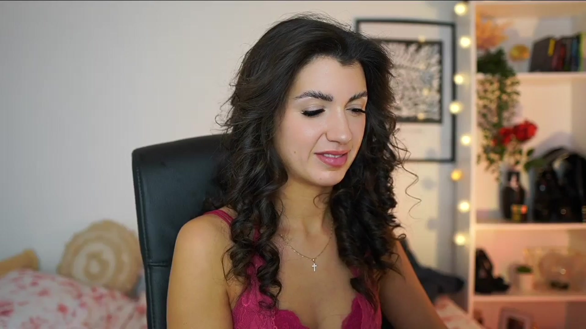 Gallery image thumbnail from Julia_Roca's myfreecams stream on, 02/16/2025, 18:56 image 20 of 20