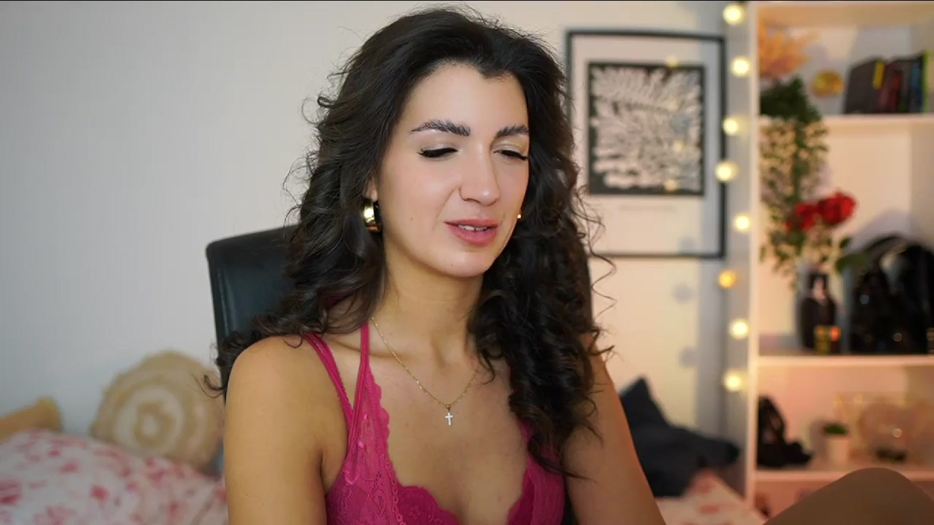 Gallery image thumbnail from Julia_Roca's myfreecams stream on, 02/16/2025, 18:56 image 9 of 20