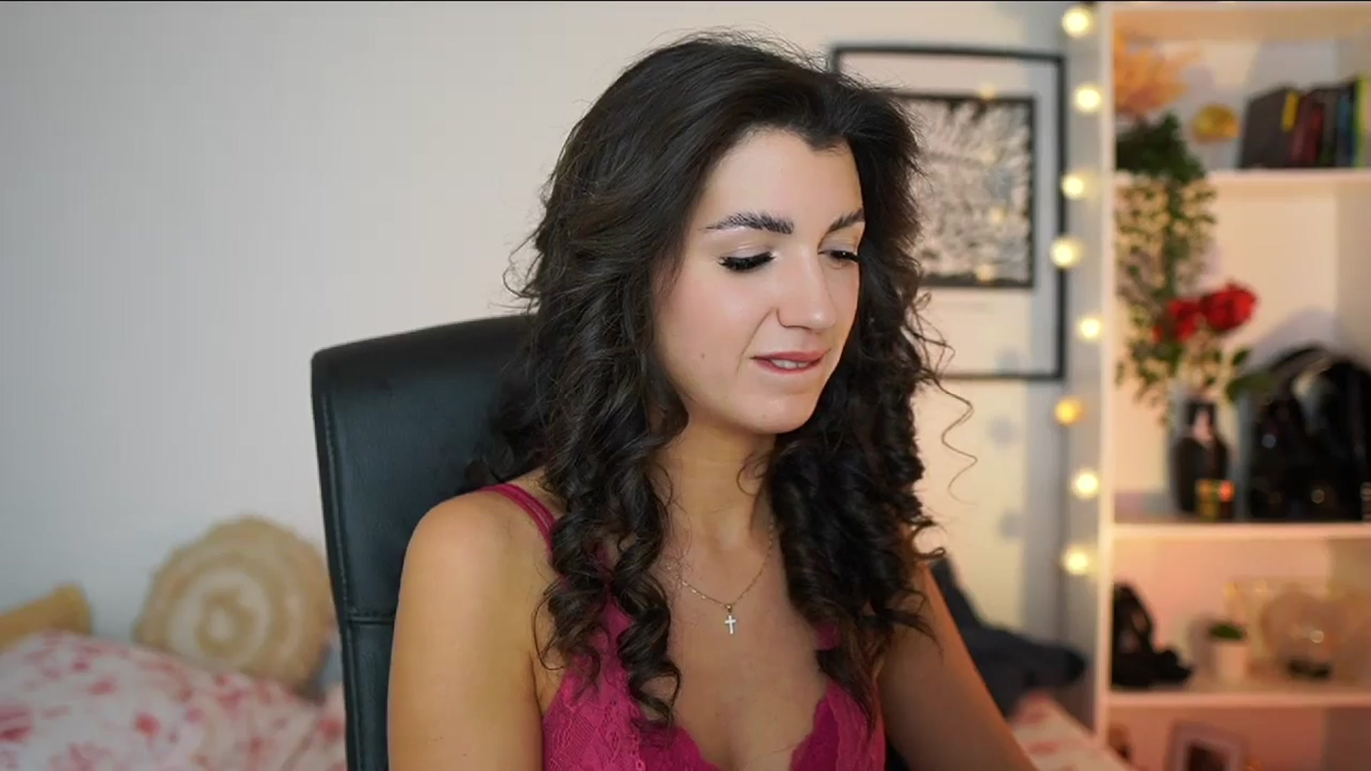 Gallery image thumbnail from Julia_Roca's myfreecams stream on, 02/16/2025, 18:56 image 17 of 20