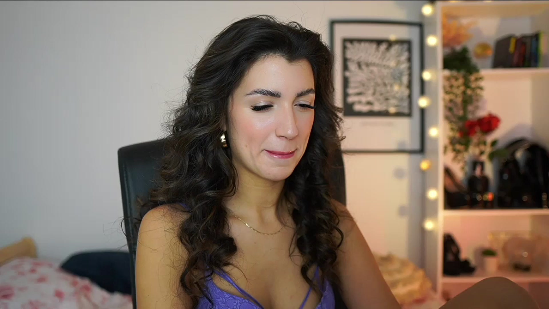 Gallery image thumbnail from Julia_Roca's myfreecams stream on, 02/17/2025, 12:25 image 1 of 20