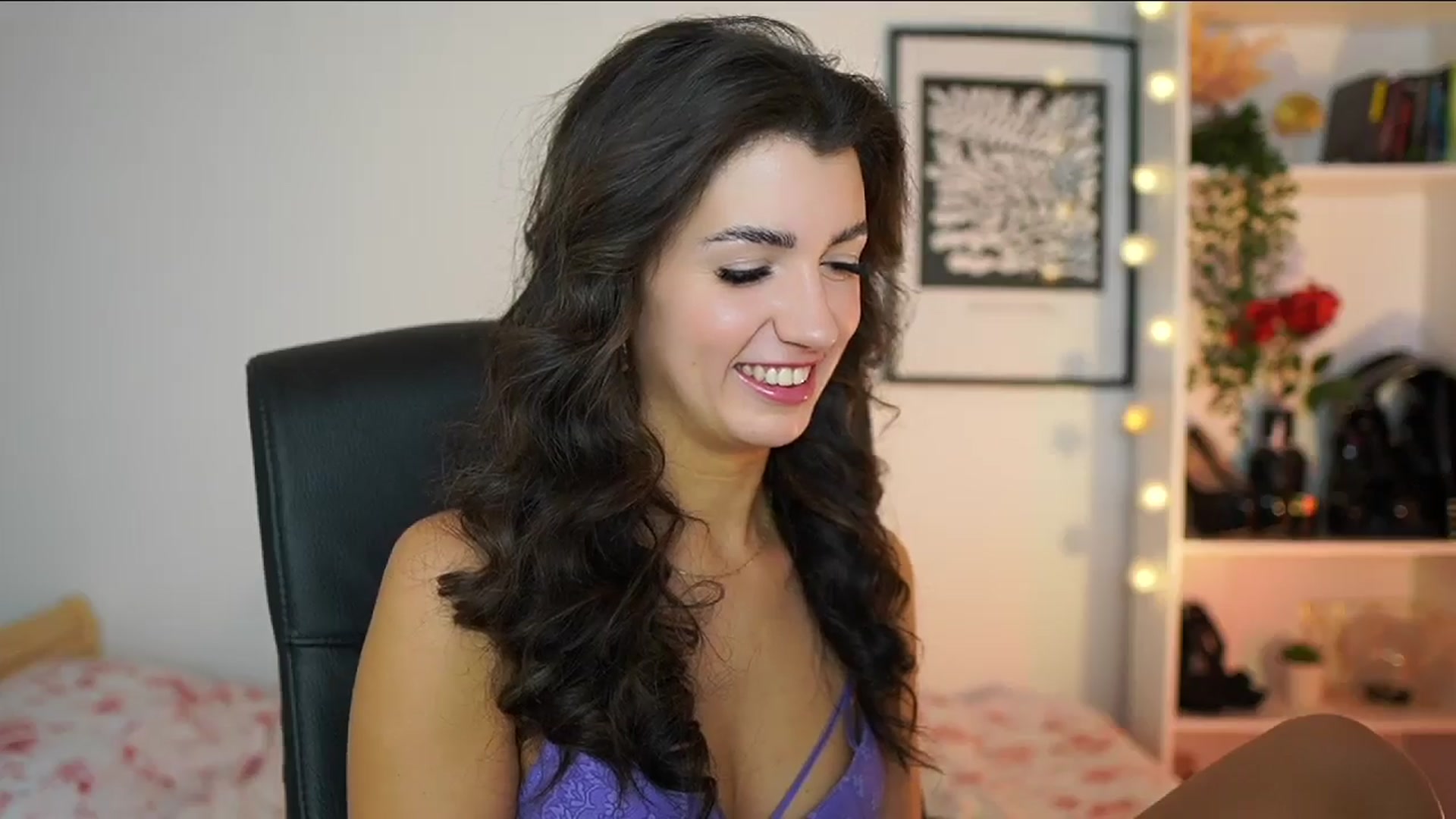 Gallery image thumbnail from Julia_Roca's myfreecams stream on, 02/17/2025, 13:44 image 2 of 20