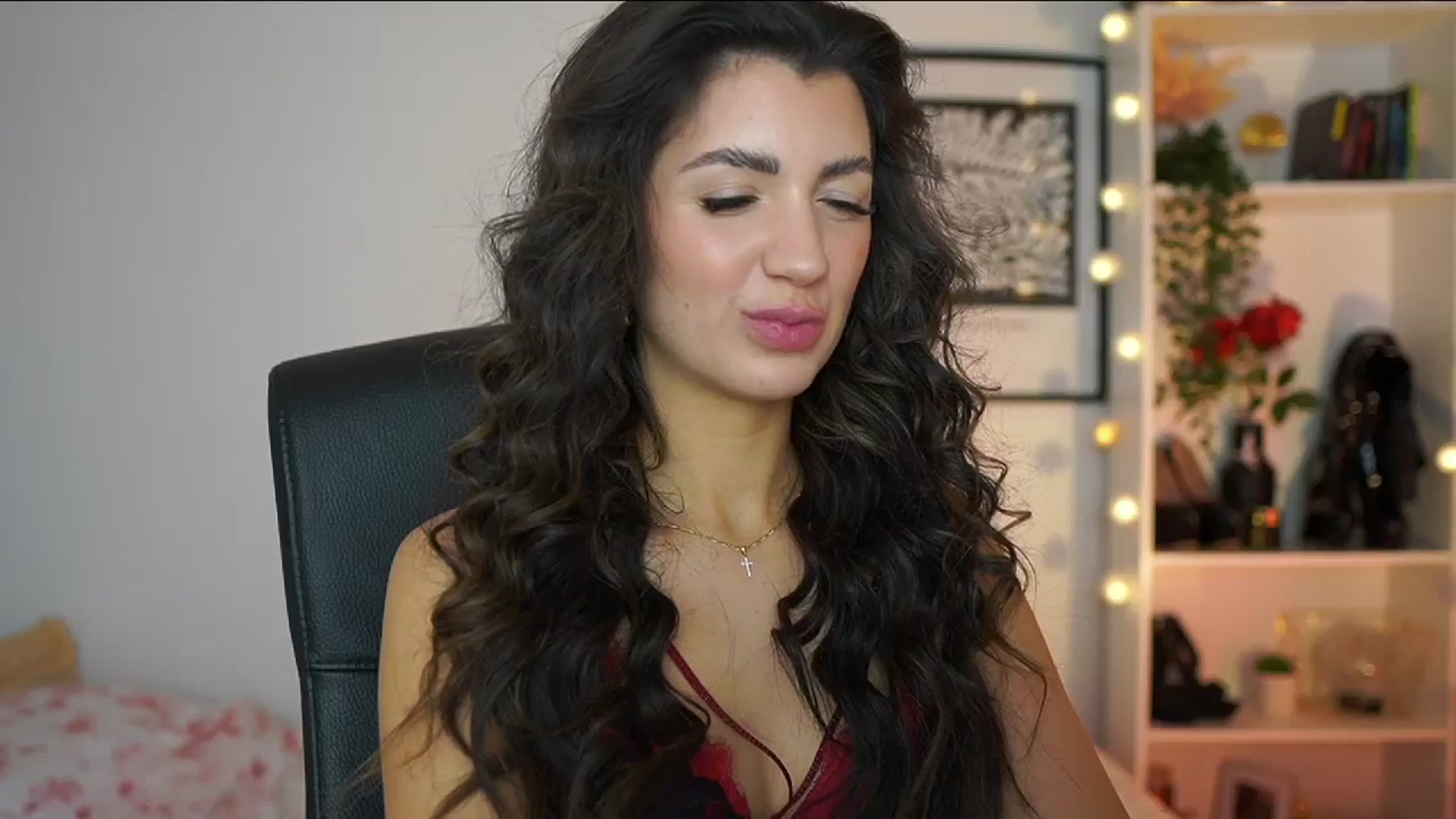 Gallery image thumbnail from Julia_Roca's myfreecams stream on, 02/20/2025, 15:14 image 19 of 20