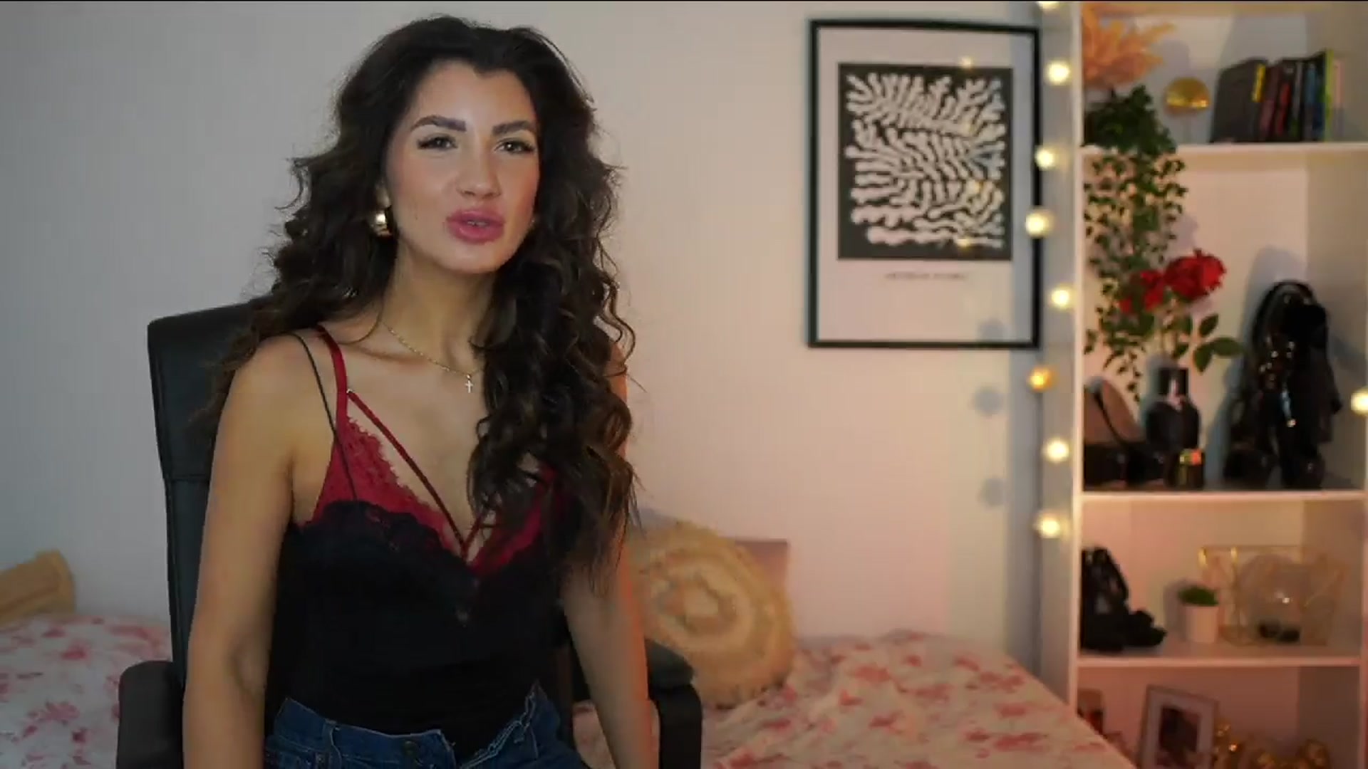 Gallery image thumbnail from Julia_Roca's myfreecams stream on, 02/20/2025, 15:14 image 11 of 20