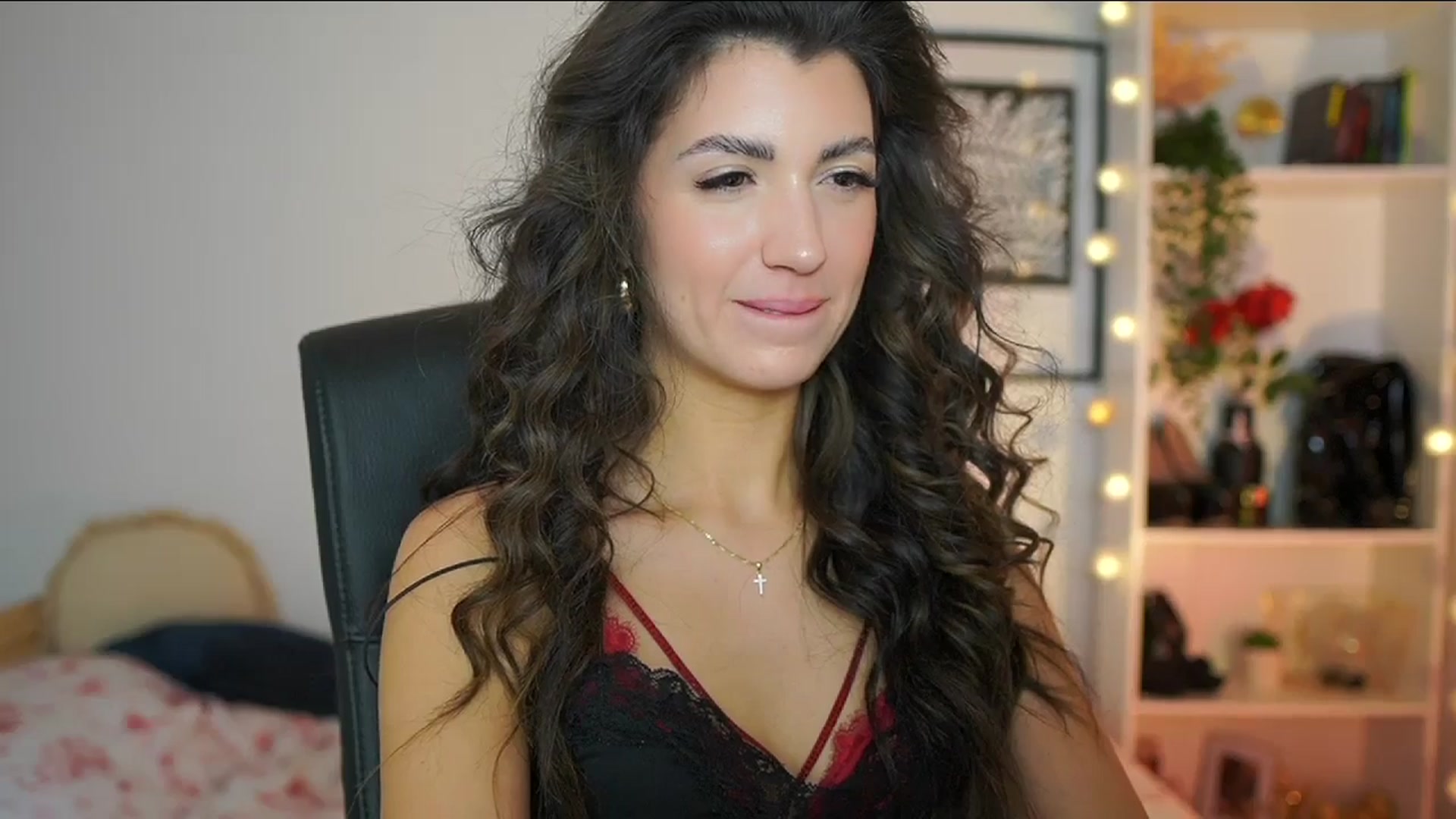 Gallery image thumbnail from Julia_Roca's myfreecams stream on, 02/20/2025, 16:45 image 19 of 20