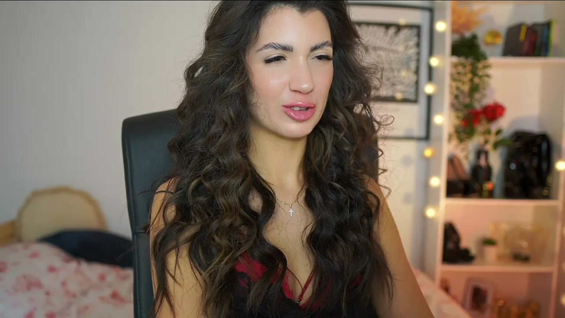 Gallery image thumbnail from Julia_Roca's myfreecams stream on, 02/20/2025, 16:45 image 6 of 20