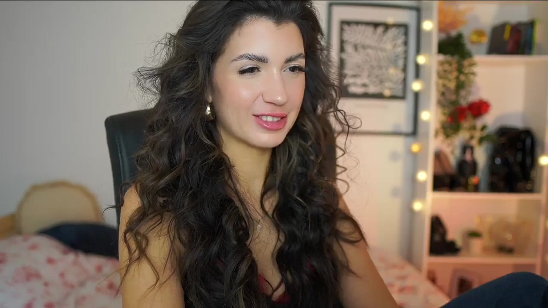 Gallery image thumbnail from Julia_Roca's myfreecams stream on, 02/20/2025, 16:45 image 2 of 20