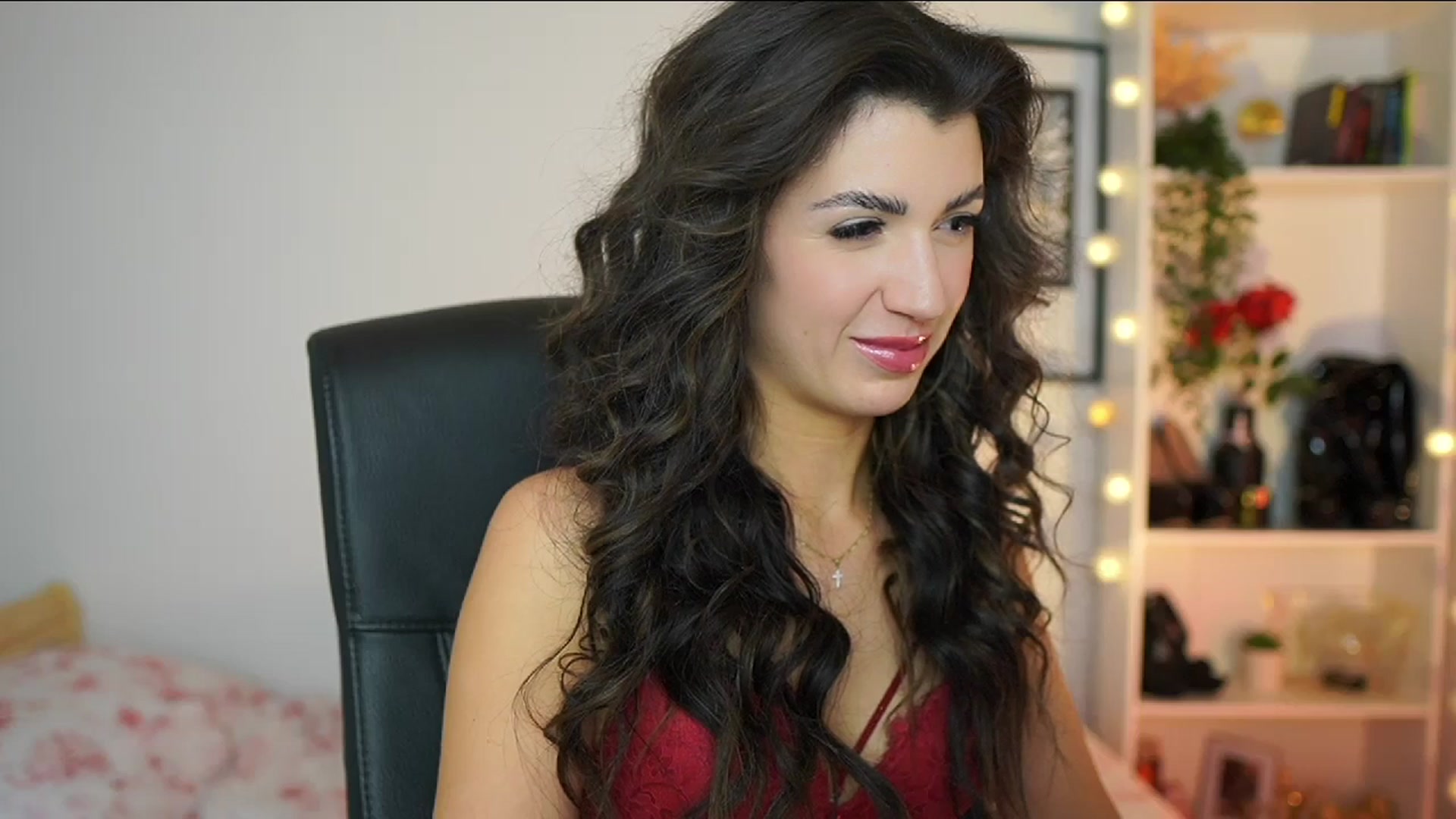 Gallery image thumbnail from Julia_Roca's myfreecams stream on, 02/20/2025, 18:20 image 11 of 20
