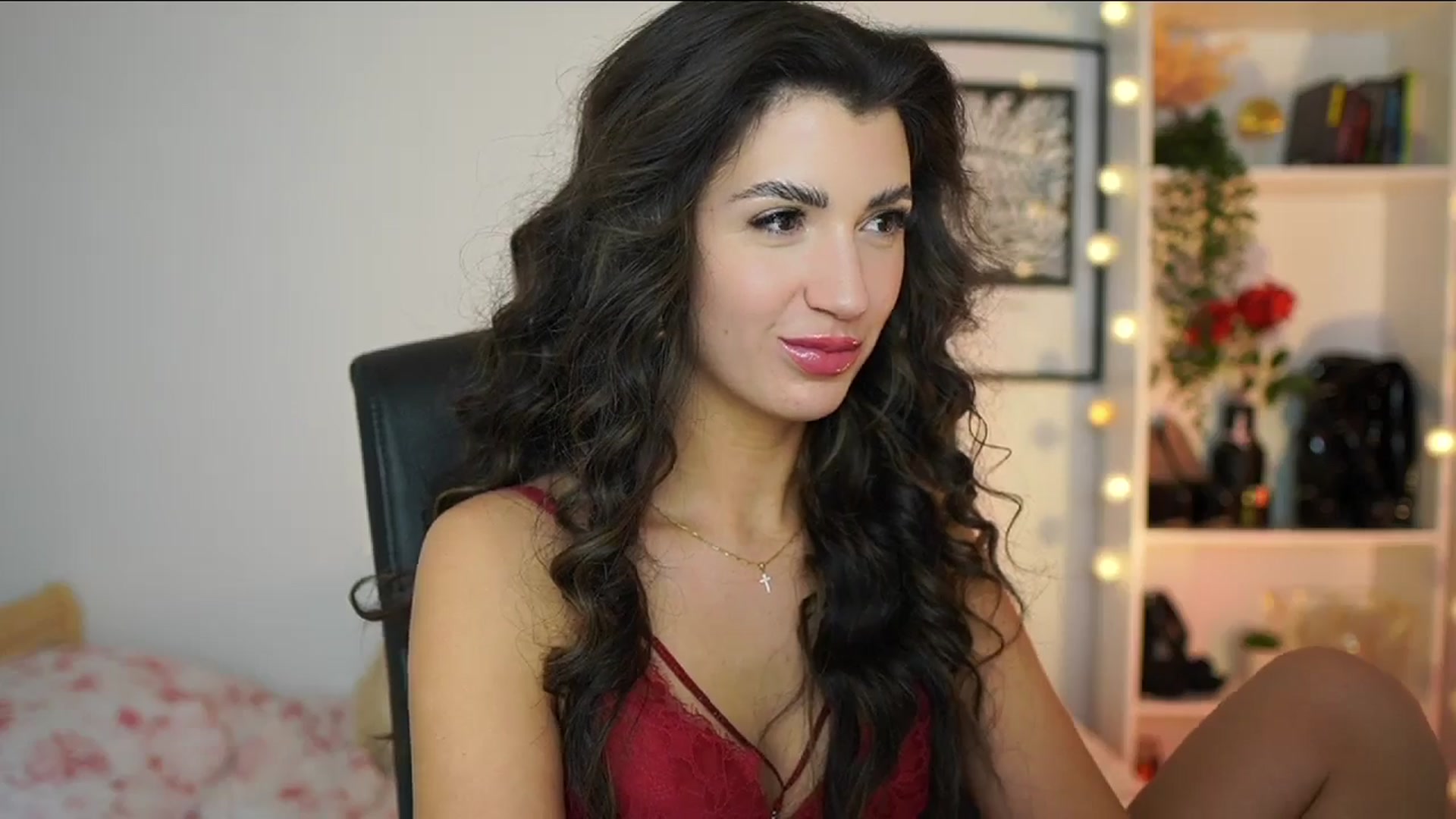 Gallery image thumbnail from Julia_Roca's myfreecams stream on, 02/20/2025, 18:20 image 16 of 20