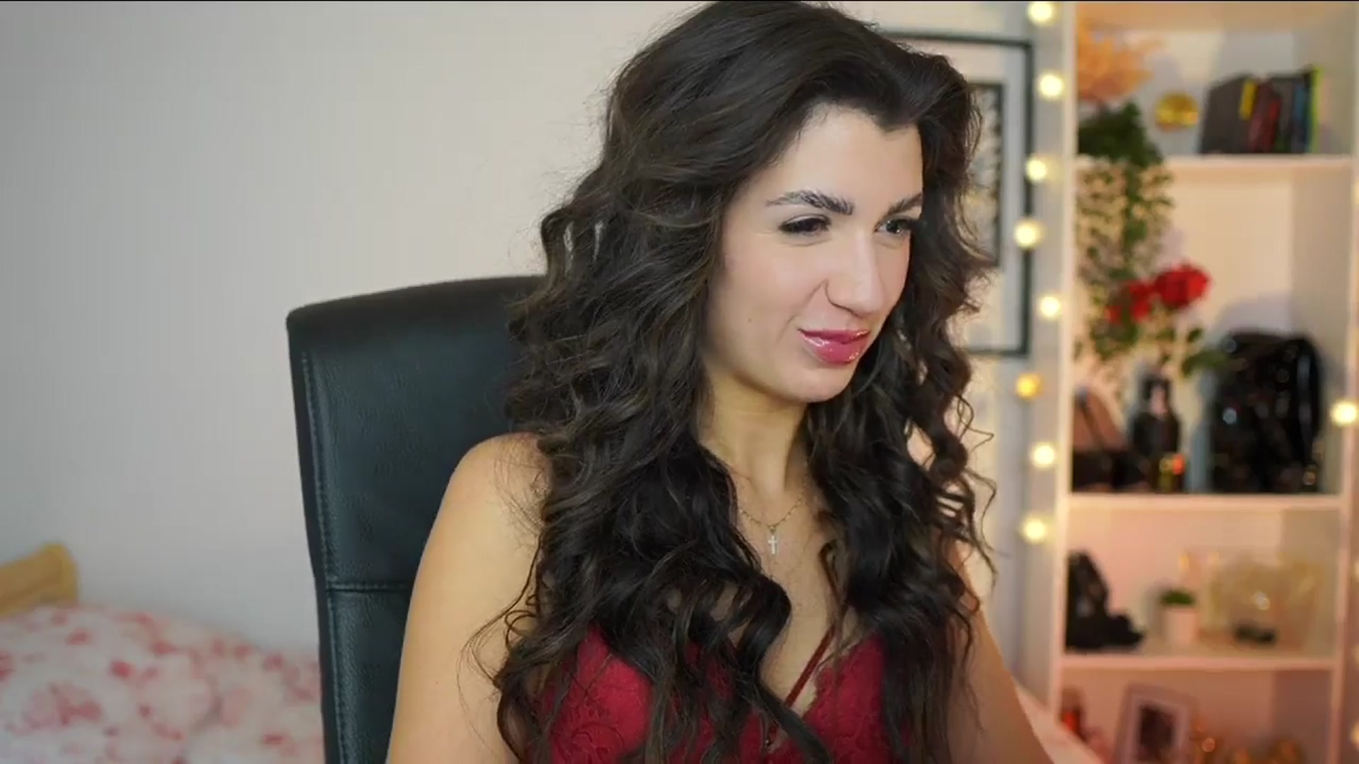 Gallery image thumbnail from Julia_Roca's myfreecams stream on, 02/20/2025, 18:20 image 13 of 20