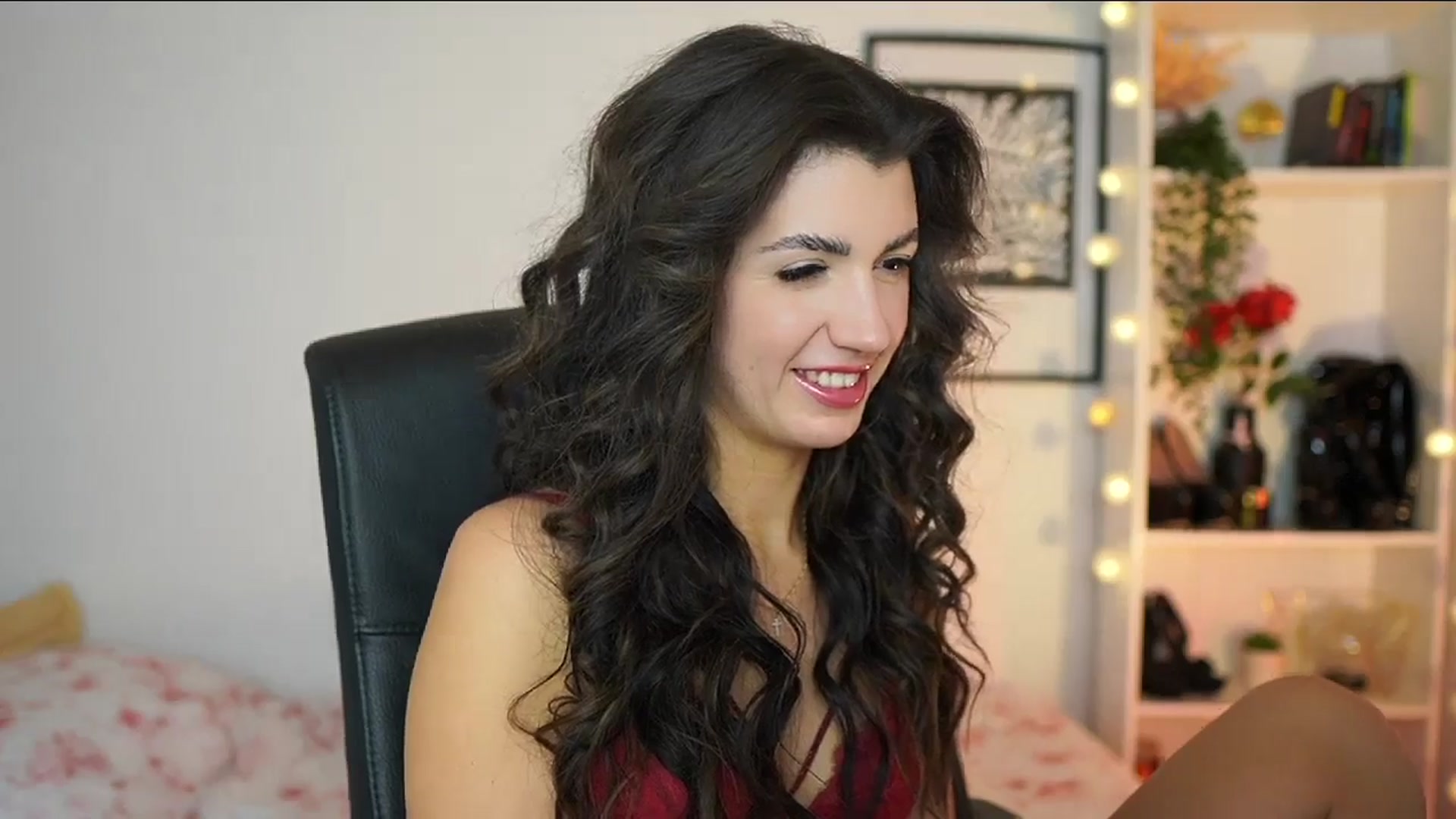 Gallery image thumbnail from Julia_Roca's myfreecams stream on, 02/20/2025, 18:20 image 9 of 20