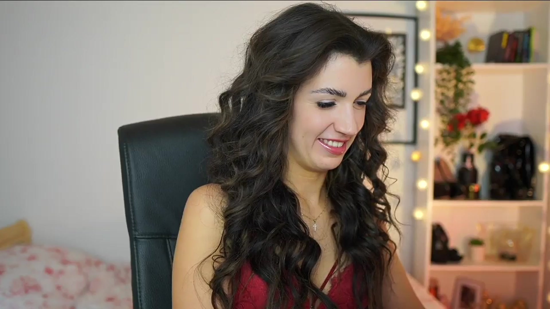 Gallery image thumbnail from Julia_Roca's myfreecams stream on, 02/20/2025, 18:20 image 14 of 20