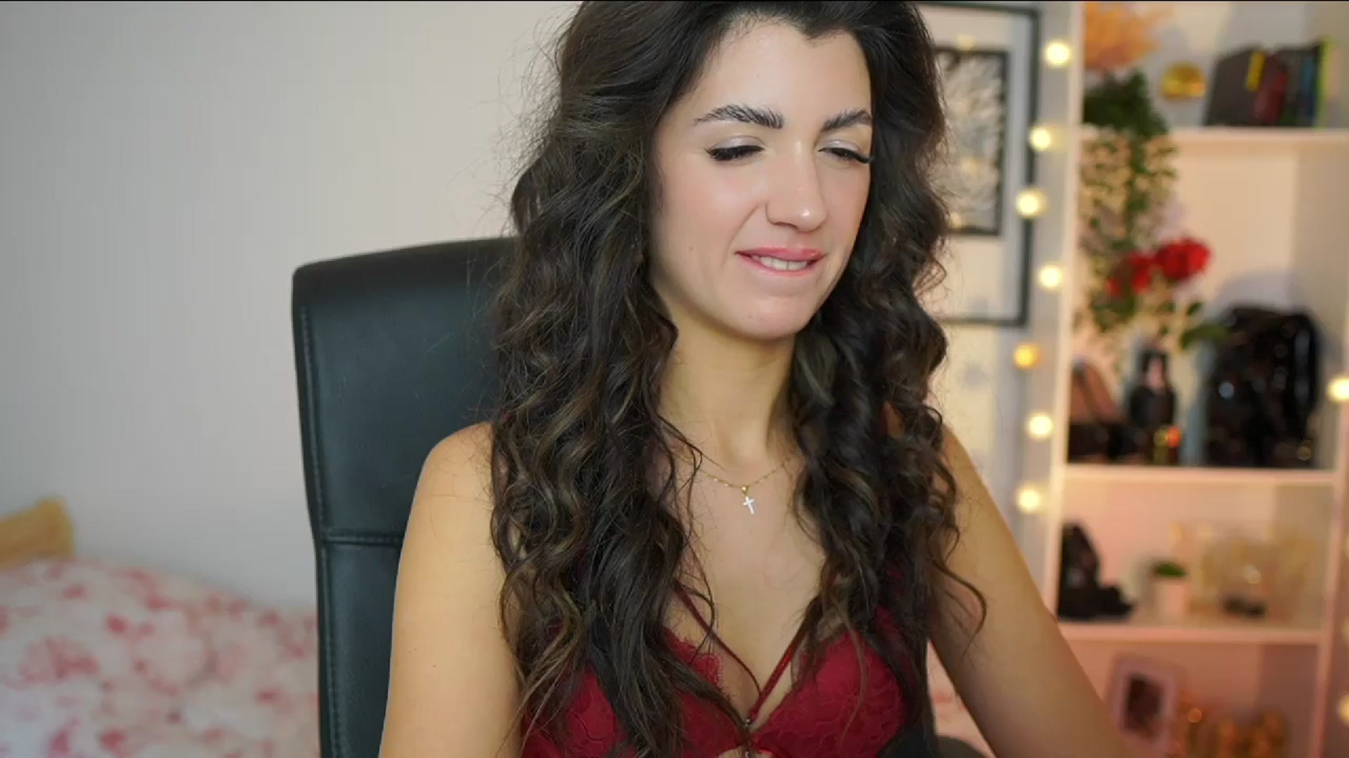 Gallery image thumbnail from Julia_Roca's myfreecams stream on, 02/20/2025, 19:10 image 15 of 20