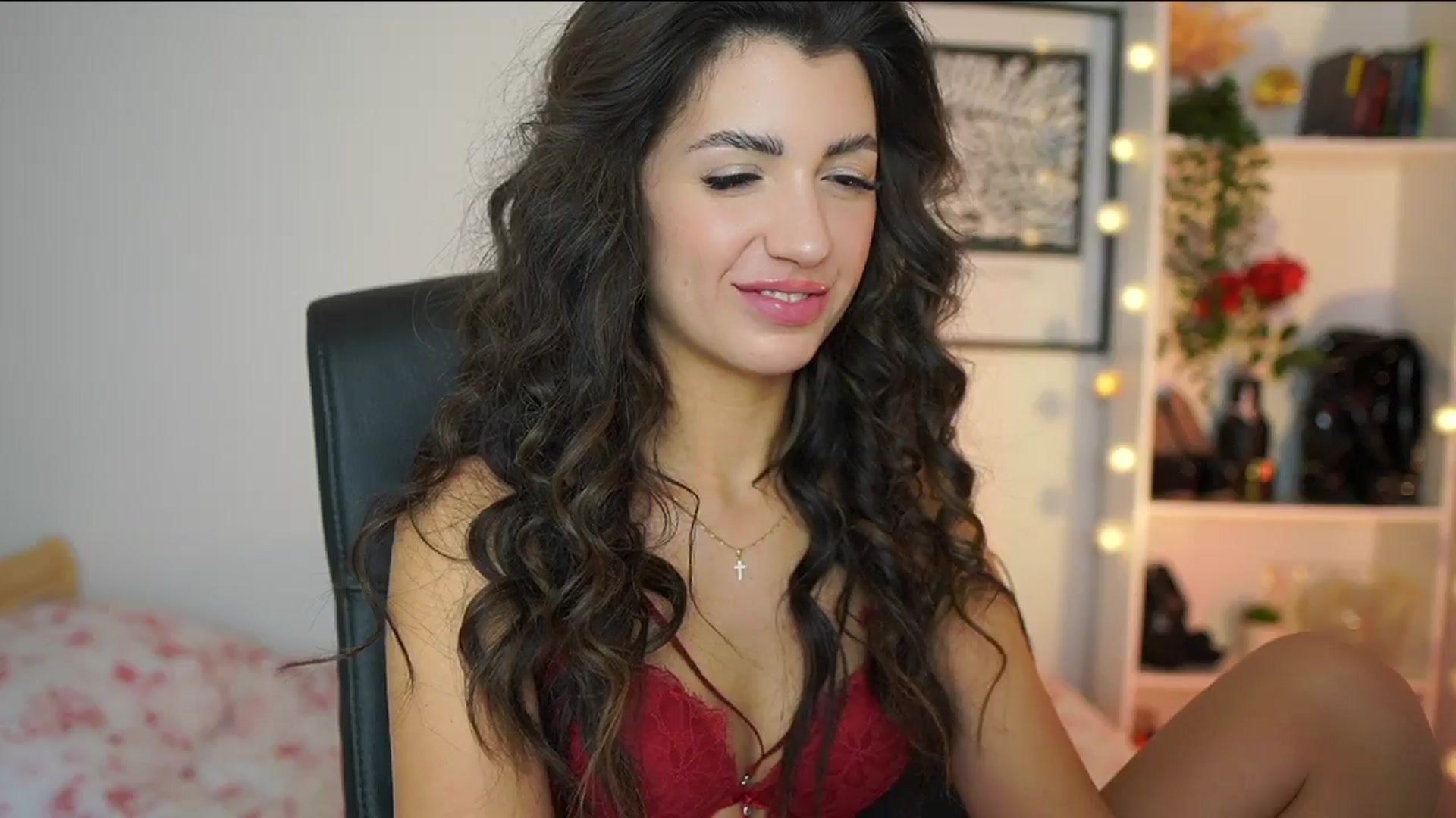 Gallery image thumbnail from Julia_Roca's myfreecams stream on, 02/20/2025, 19:10 image 10 of 20