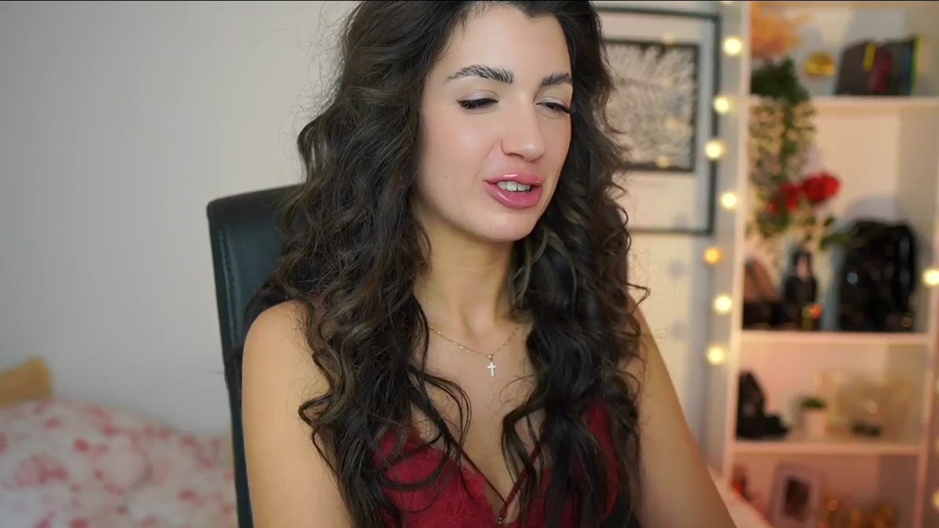 Gallery image thumbnail from Julia_Roca's myfreecams stream on, 02/20/2025, 19:10 image 8 of 20