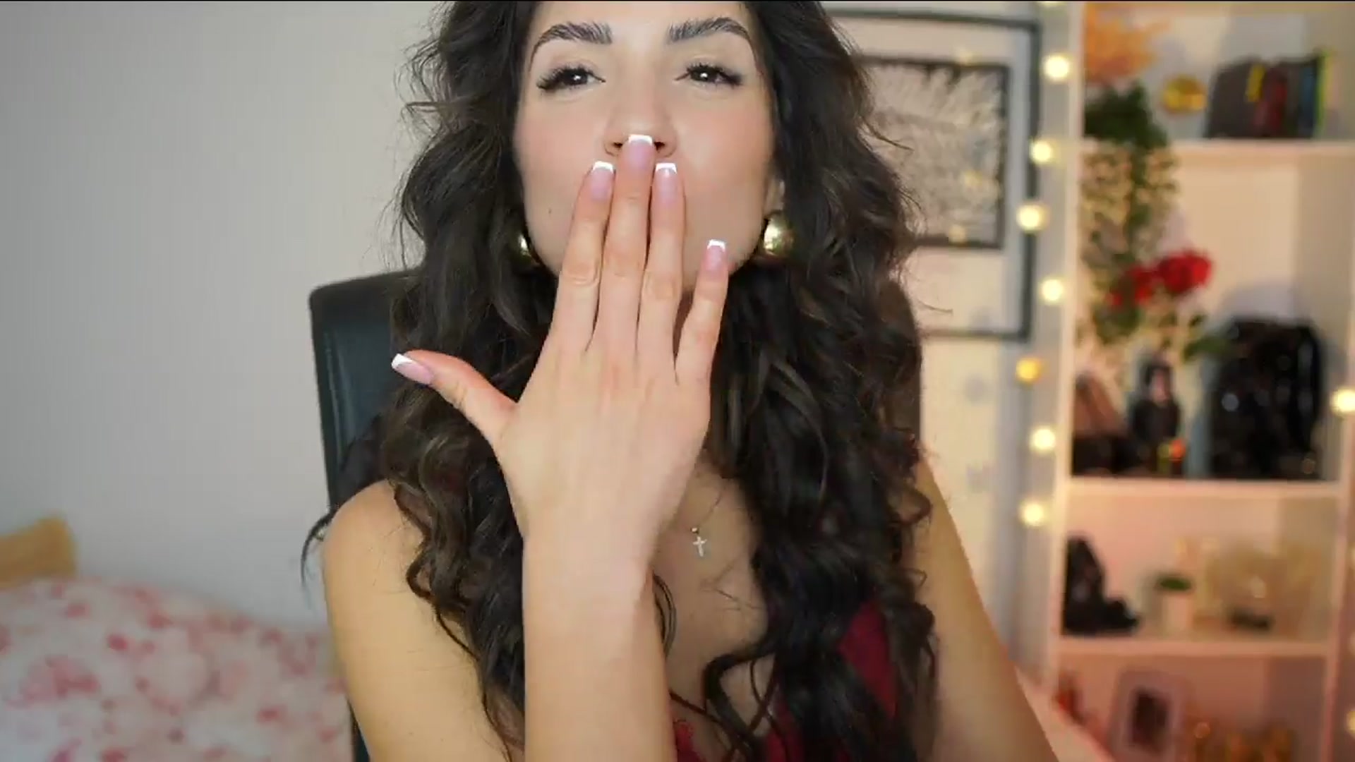 Gallery image thumbnail from Julia_Roca's myfreecams stream on, 02/20/2025, 19:10 image 7 of 20