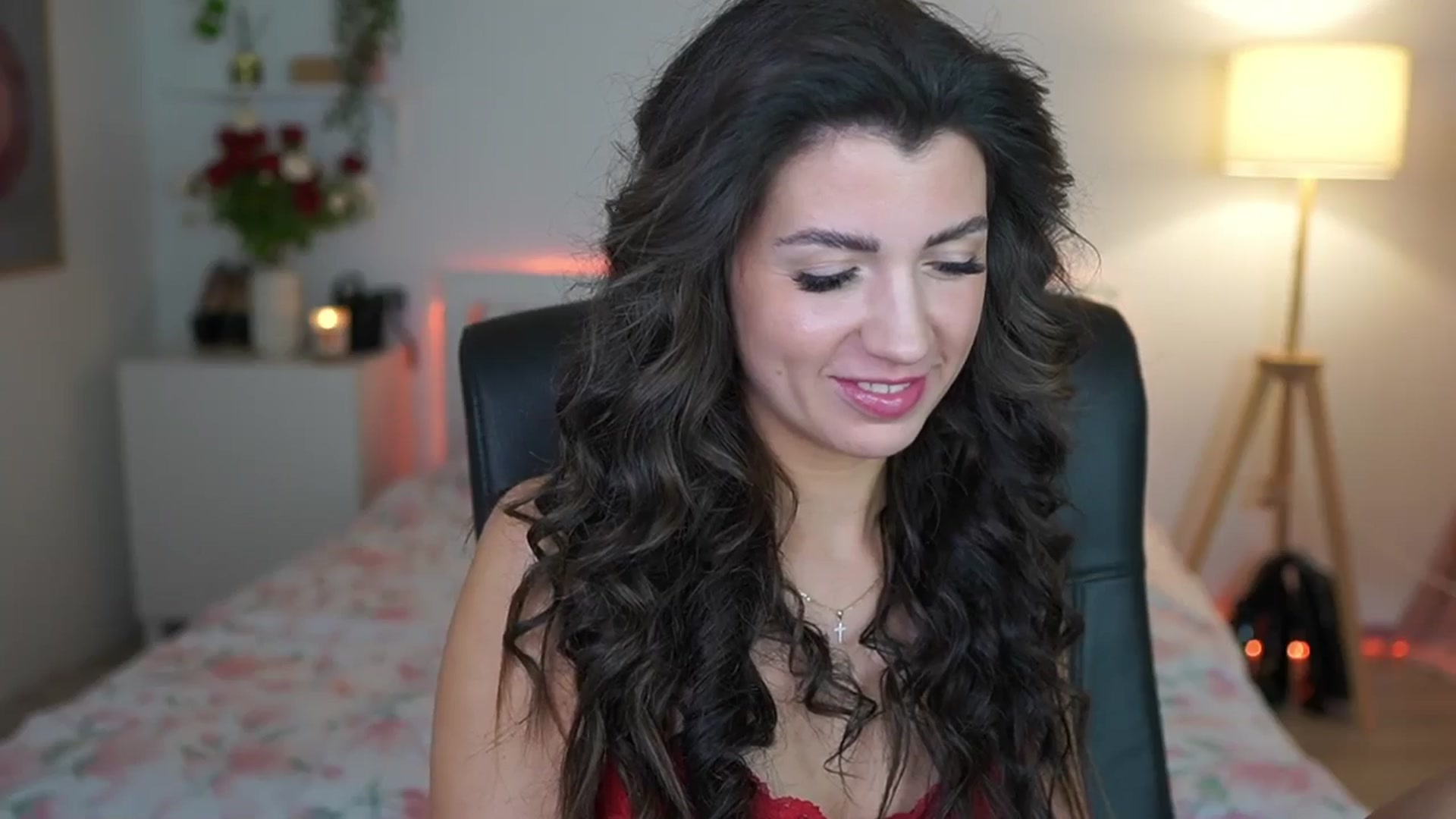 Gallery image thumbnail from Julia_Roca's myfreecams stream on, 02/21/2025, 22:44 image 20 of 20