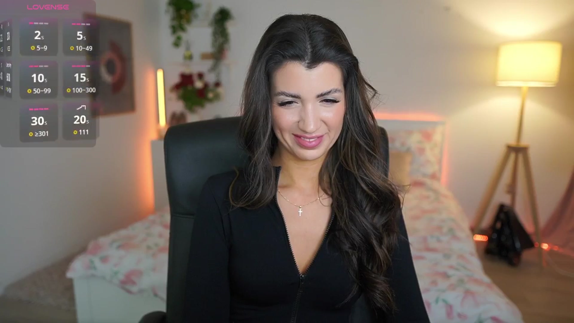 Gallery image thumbnail from Julia_Roca's myfreecams stream on, 02/27/2025, 17:01 image 4 of 20