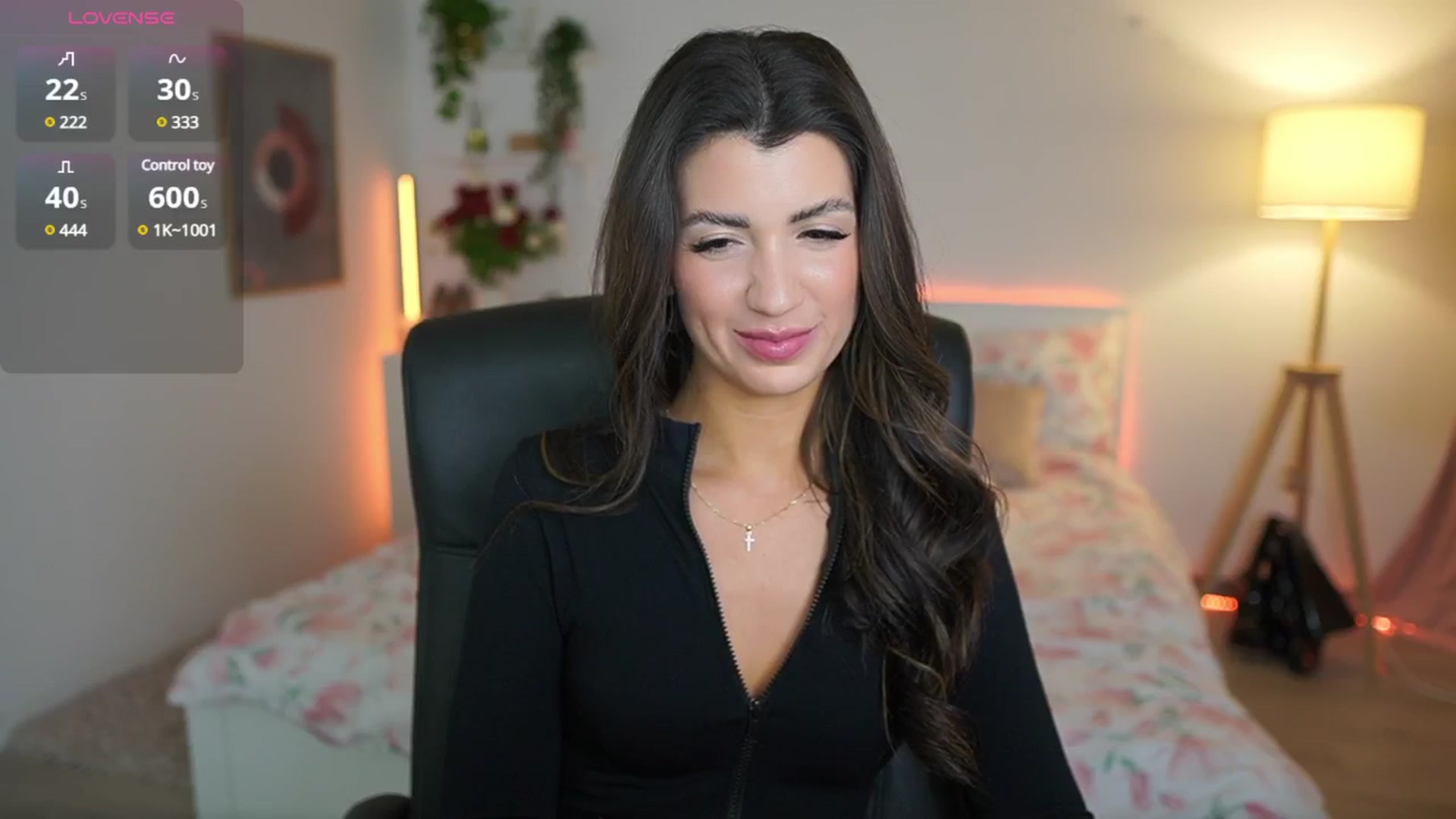 Gallery image thumbnail from Julia_Roca's myfreecams stream on, 02/27/2025, 17:01 image 3 of 20