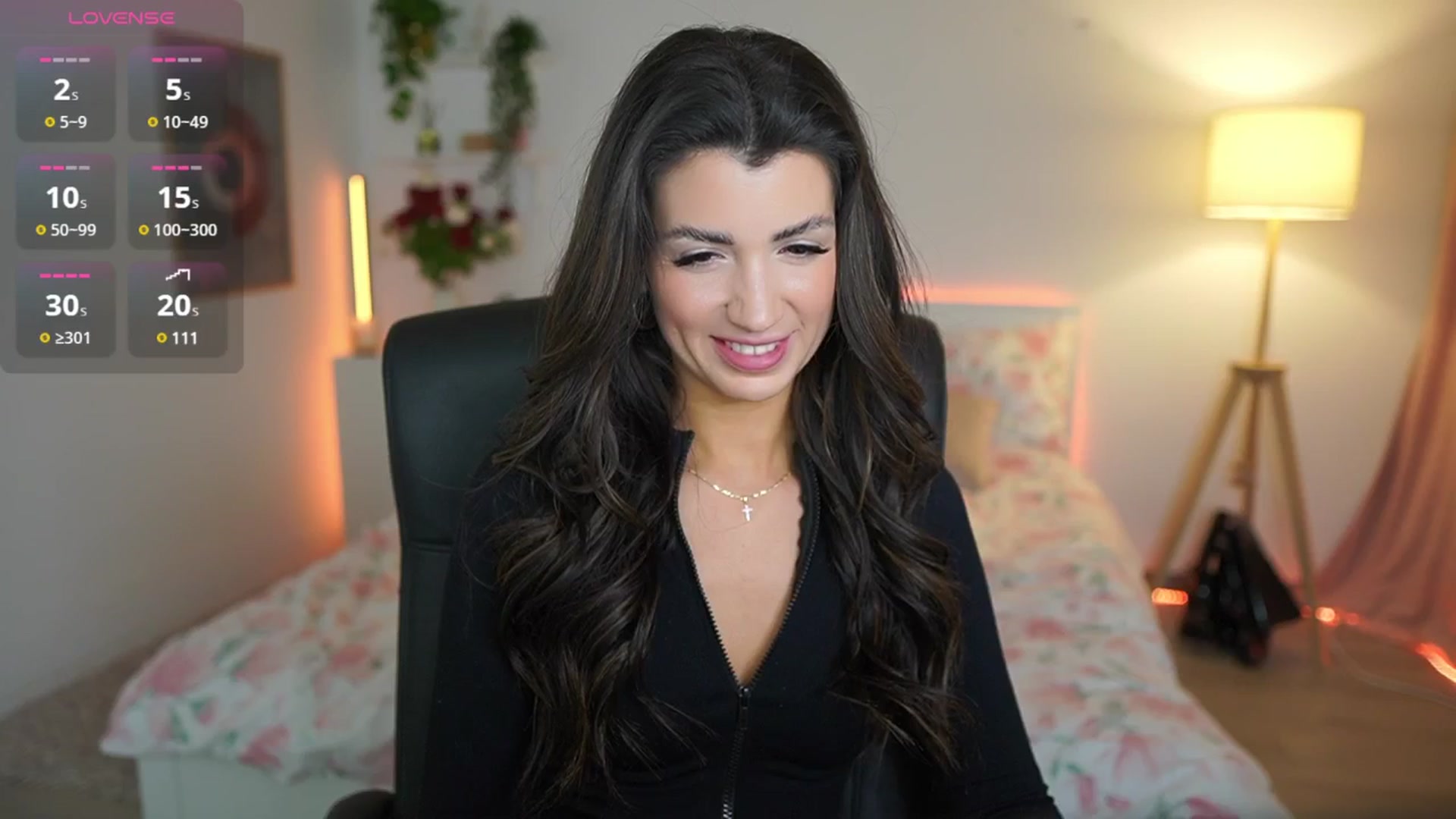 Gallery image thumbnail from Julia_Roca's myfreecams stream on, 02/27/2025, 17:01 image 15 of 20