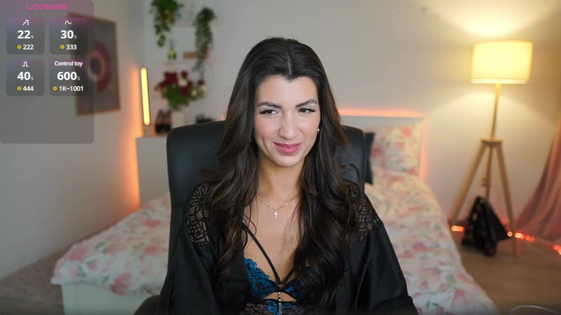 Gallery image thumbnail from Julia_Roca's myfreecams stream on, 02/28/2025, 17:43 image 7 of 20