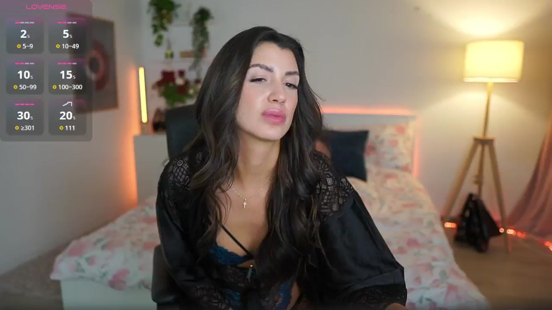 Gallery image thumbnail from Julia_Roca's myfreecams stream on, 02/28/2025, 17:43 image 4 of 20