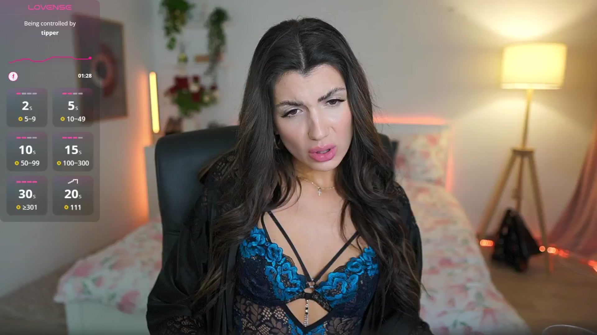 Gallery image thumbnail from Julia_Roca's myfreecams stream on, 02/28/2025, 17:43 image 18 of 20