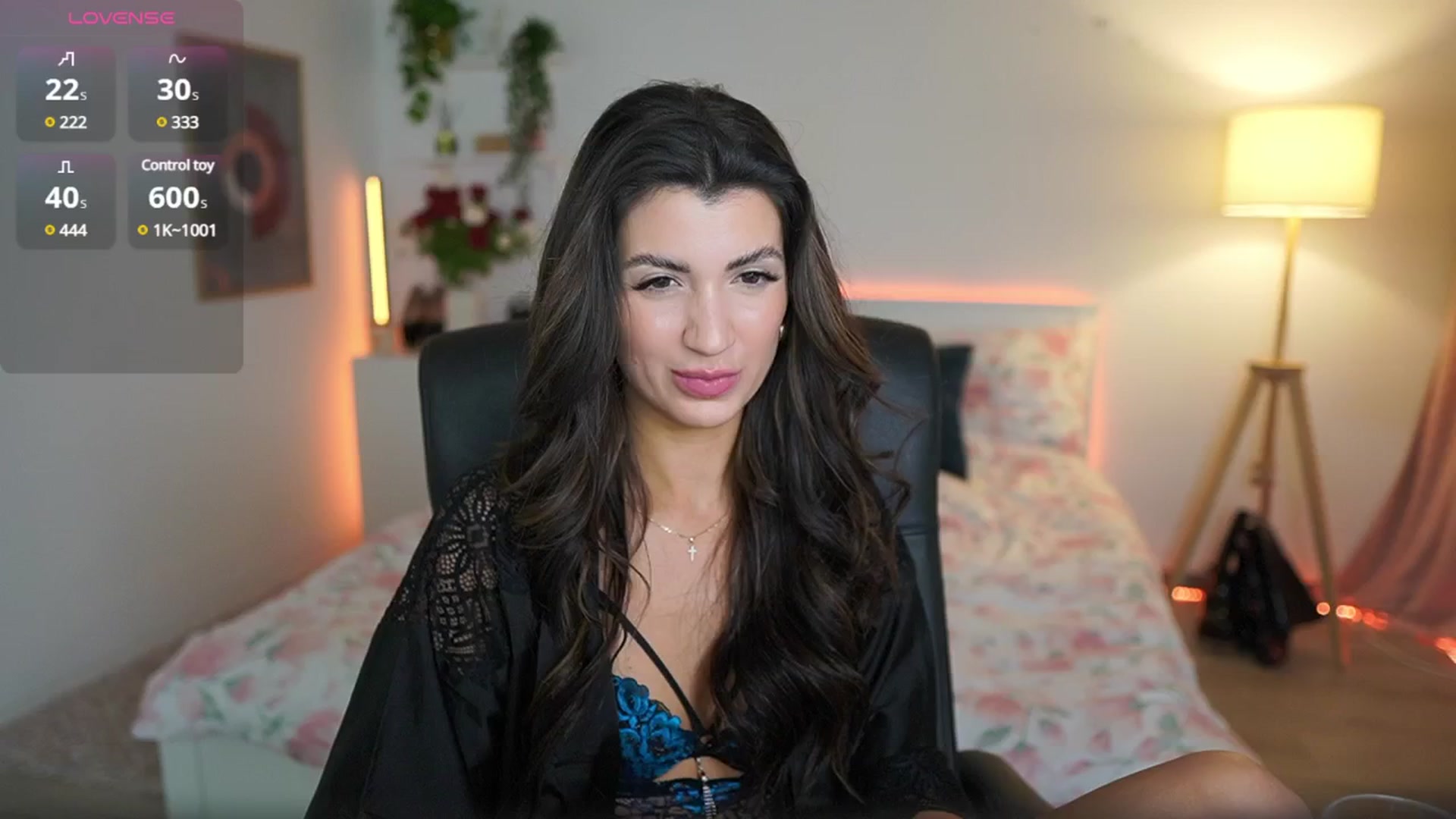 Gallery image thumbnail from Julia_Roca's myfreecams stream on, 02/28/2025, 17:43 image 11 of 20