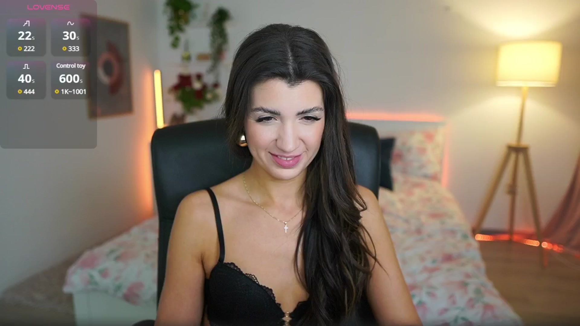 Gallery image thumbnail from Julia_Roca's myfreecams stream on, 03/01/2025, 12:05 image 15 of 20