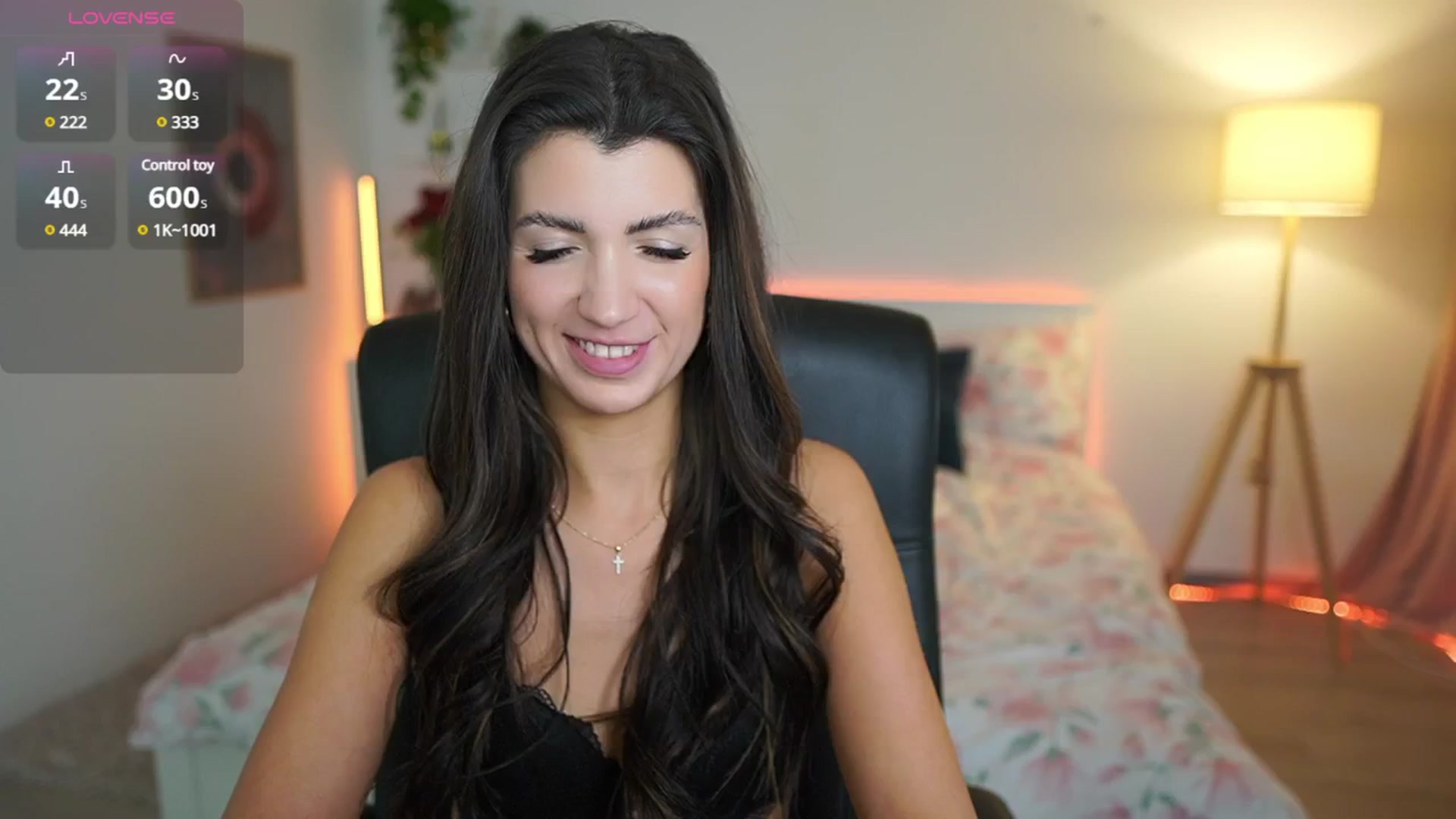 Gallery image thumbnail from Julia_Roca's myfreecams stream on, 03/01/2025, 13:40 image 8 of 20