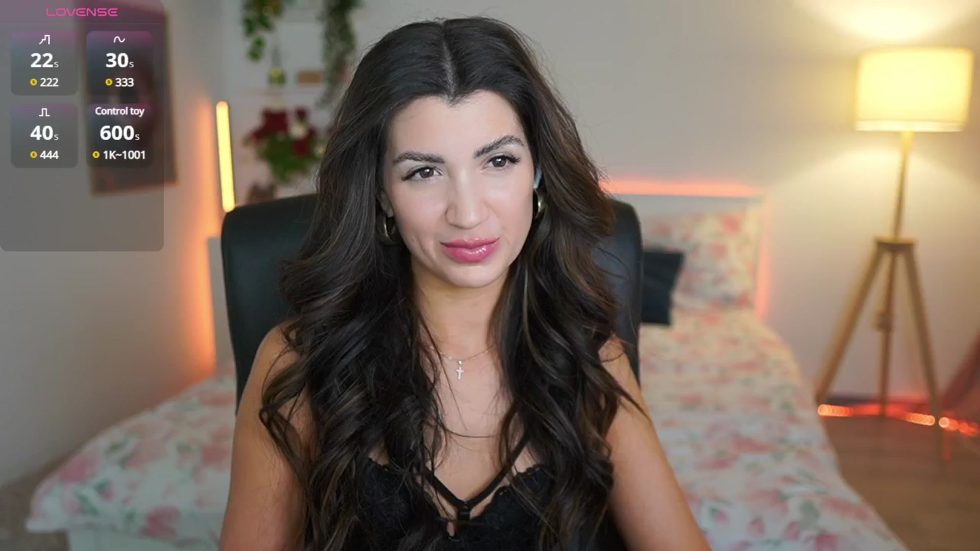 Gallery image thumbnail from Julia_Roca's myfreecams stream on, 03/03/2025, 20:24 image 2 of 20