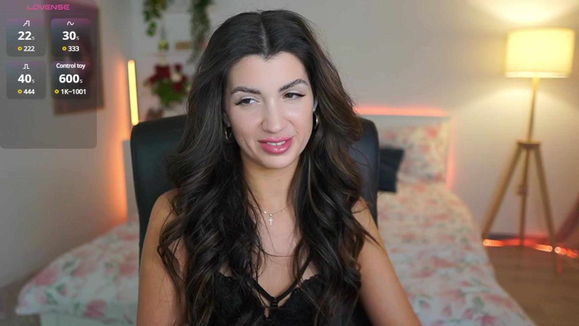 Gallery image thumbnail from Julia_Roca's myfreecams stream on, 03/03/2025, 20:24 image 1 of 20