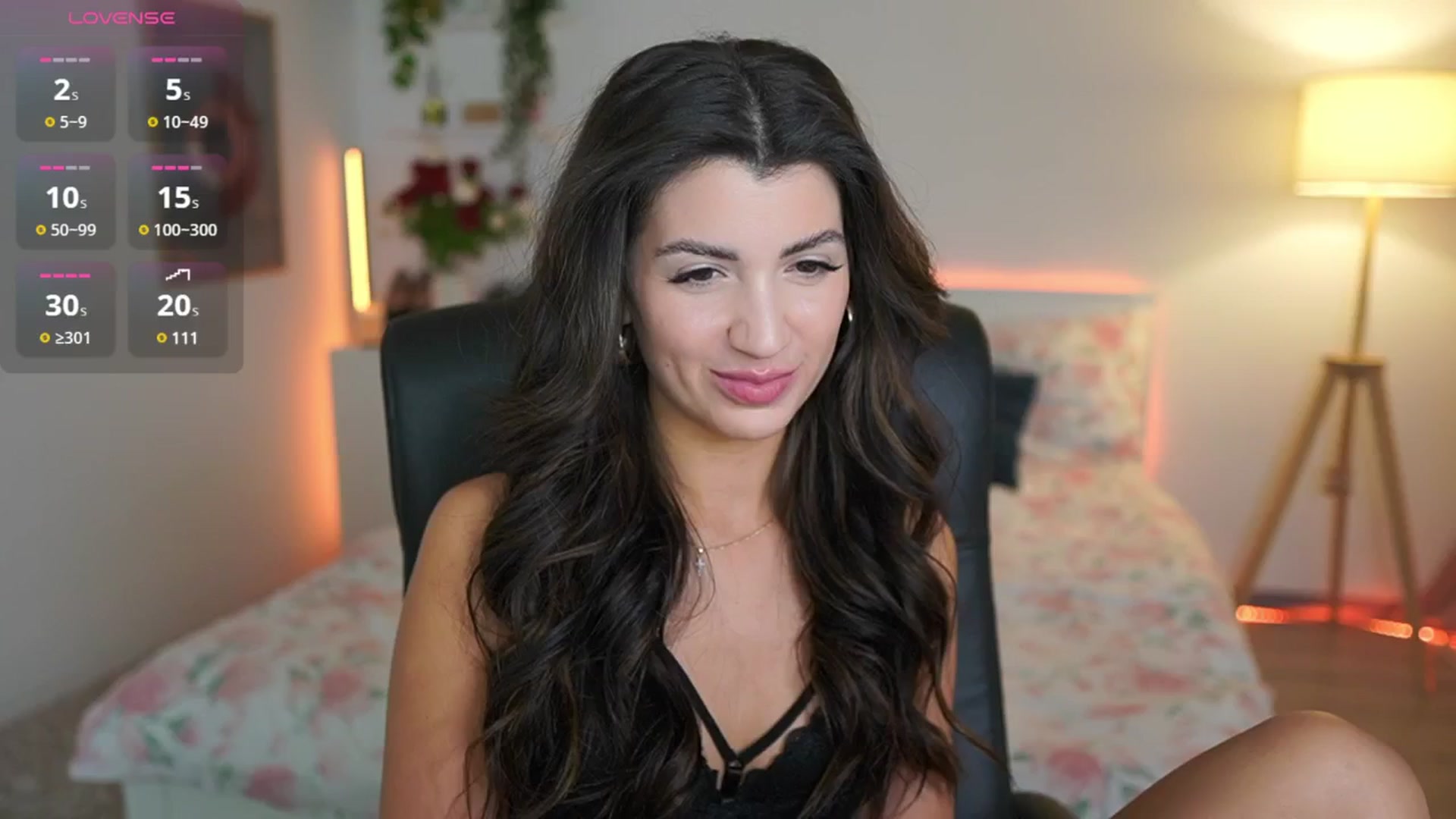 Gallery image thumbnail from Julia_Roca's myfreecams stream on, 03/03/2025, 21:03 image 19 of 20