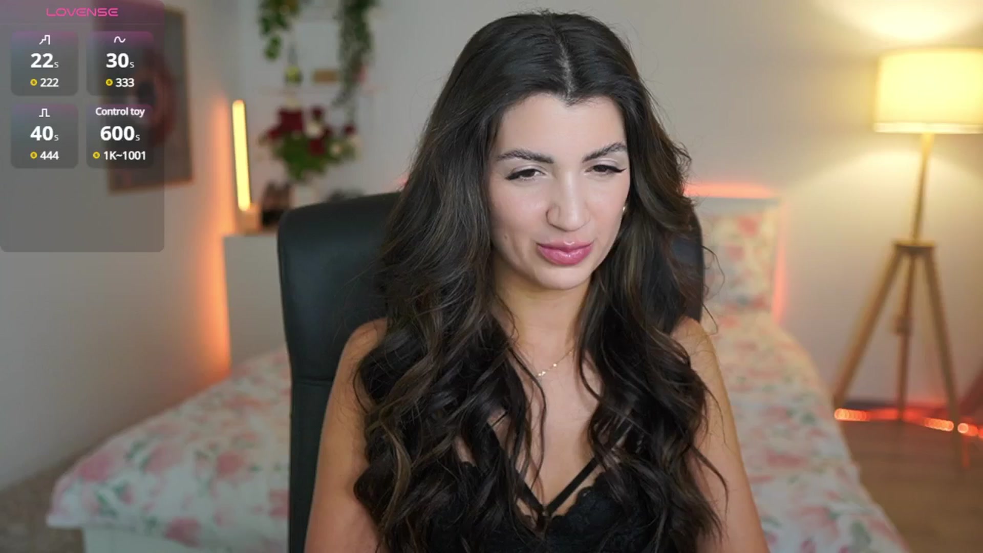 Gallery image thumbnail from Julia_Roca's myfreecams stream on, 03/03/2025, 21:03 image 13 of 20