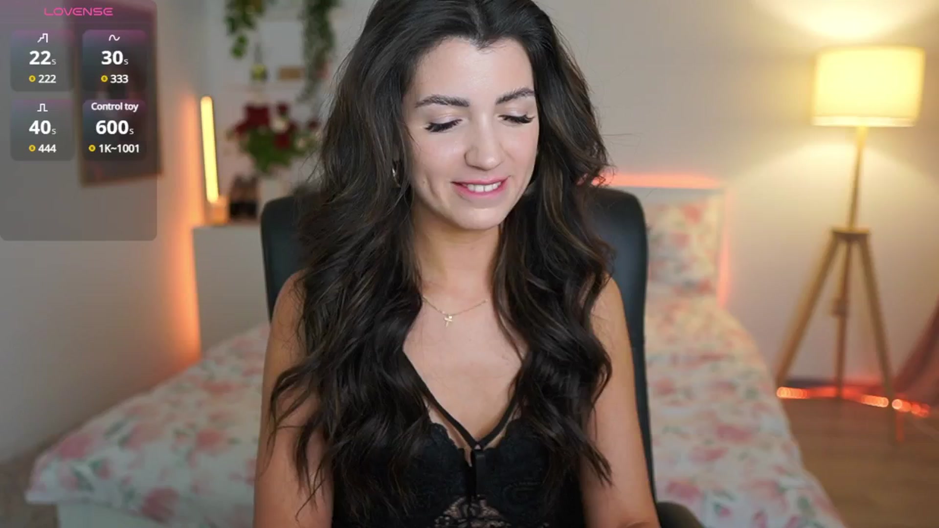 Gallery image thumbnail from Julia_Roca's myfreecams stream on, 03/03/2025, 22:58 image 14 of 20