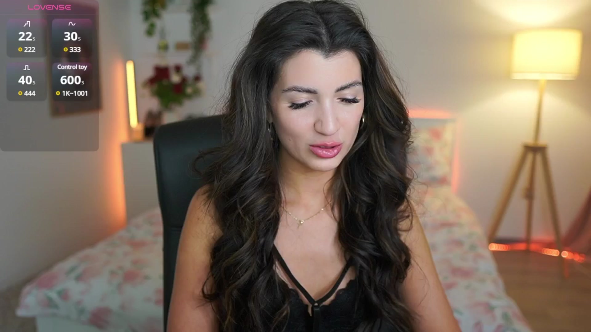 Gallery image thumbnail from Julia_Roca's myfreecams stream on, 03/03/2025, 22:58 image 17 of 20