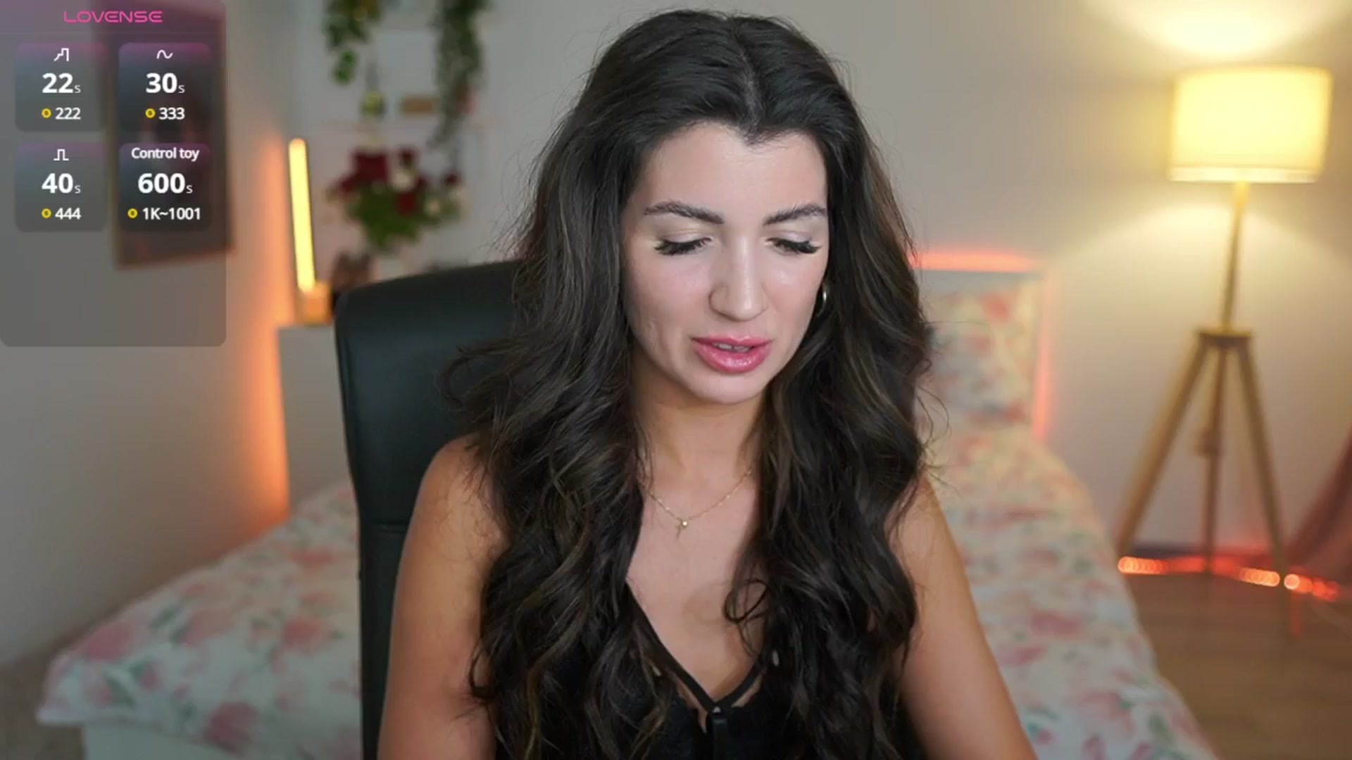 Gallery image thumbnail from Julia_Roca's myfreecams stream on, 03/03/2025, 22:58 image 18 of 20