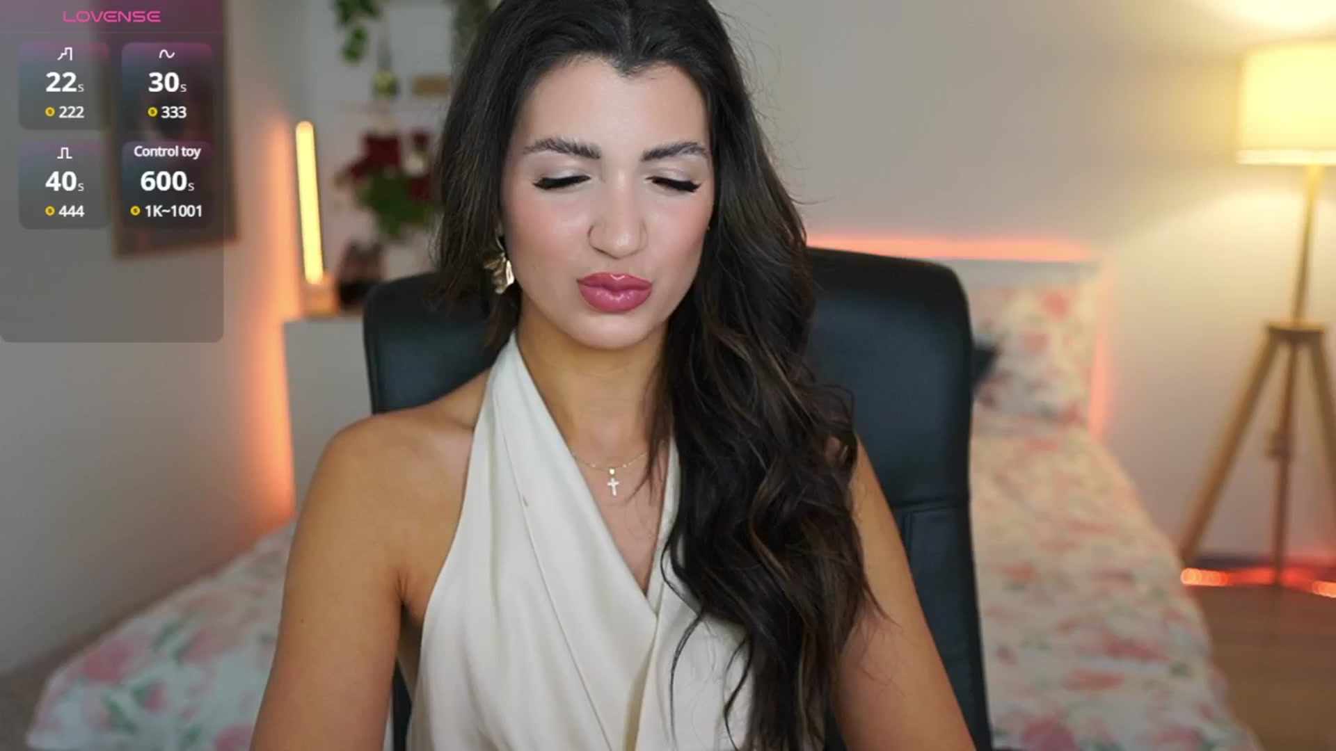 Gallery image thumbnail from Julia_Roca's myfreecams stream on, 03/05/2025, 19:58 image 11 of 20