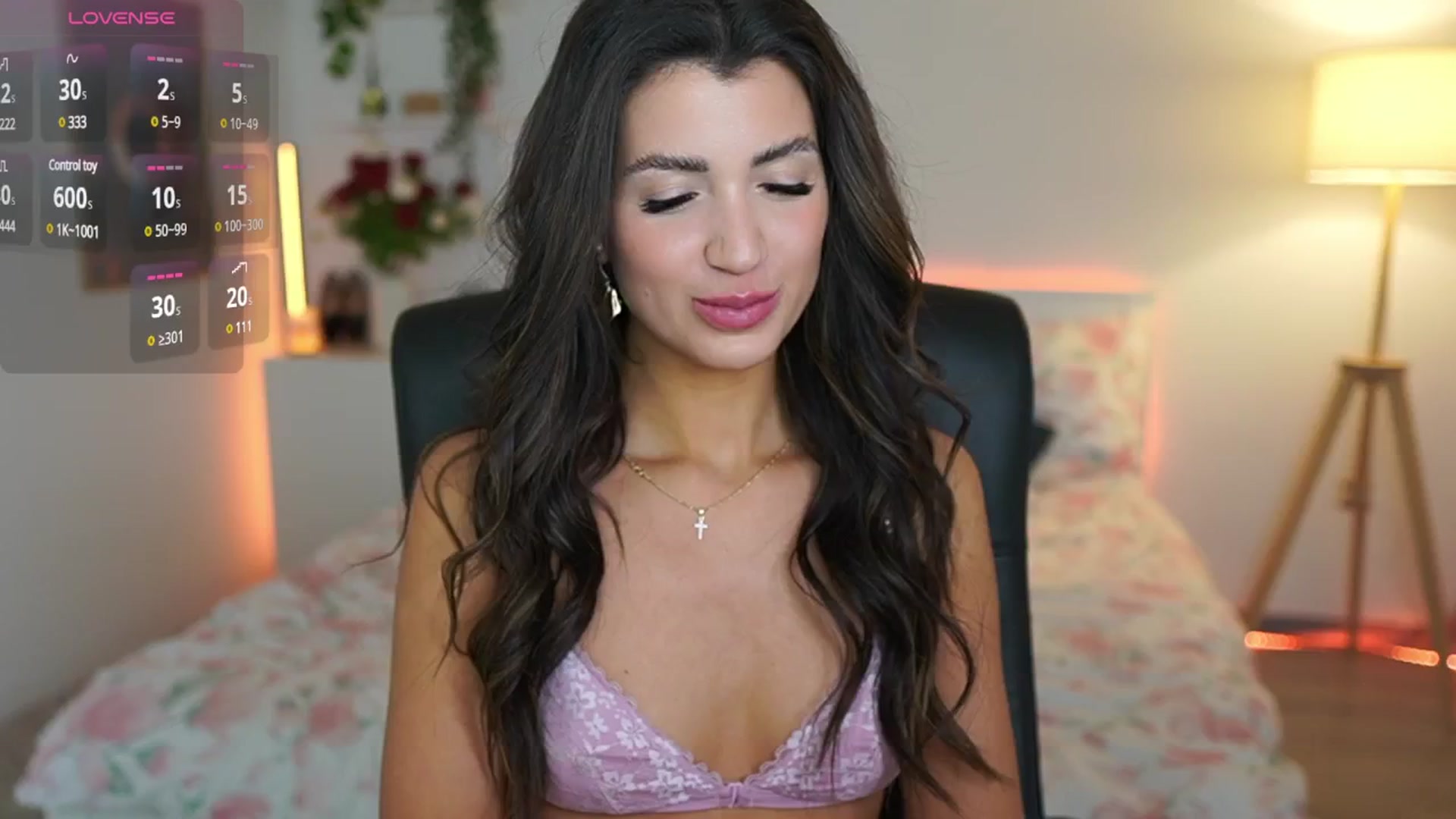 Gallery image thumbnail from Julia_Roca's myfreecams stream on, 03/05/2025, 23:50 image 14 of 20