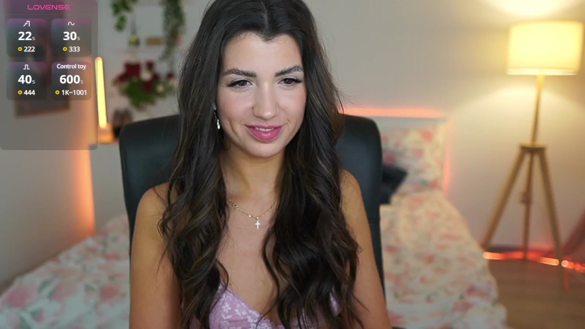Gallery image thumbnail from Julia_Roca's myfreecams stream on, 03/06/2025, 24:08 image 19 of 20