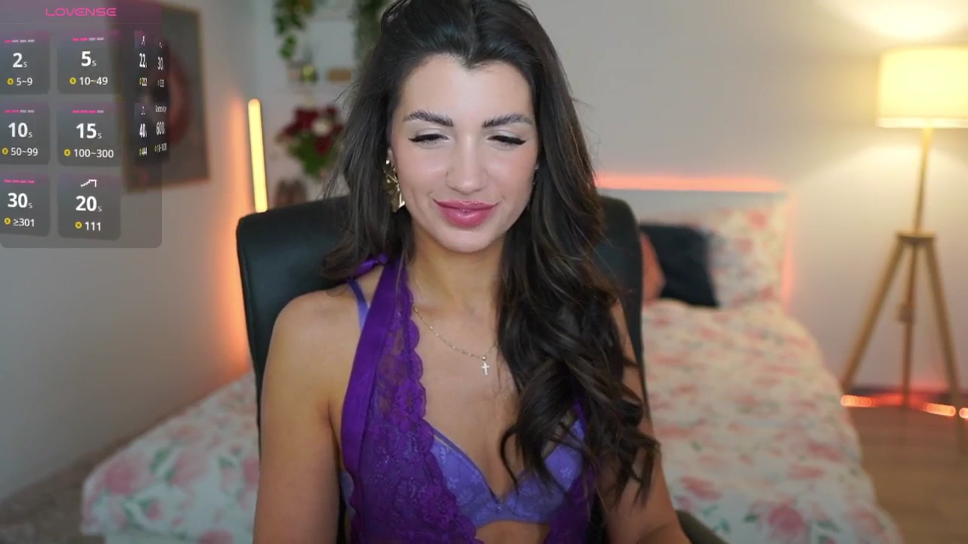 Gallery image thumbnail from Julia_Roca's myfreecams stream on, 03/08/2025, 21:38 image 8 of 20