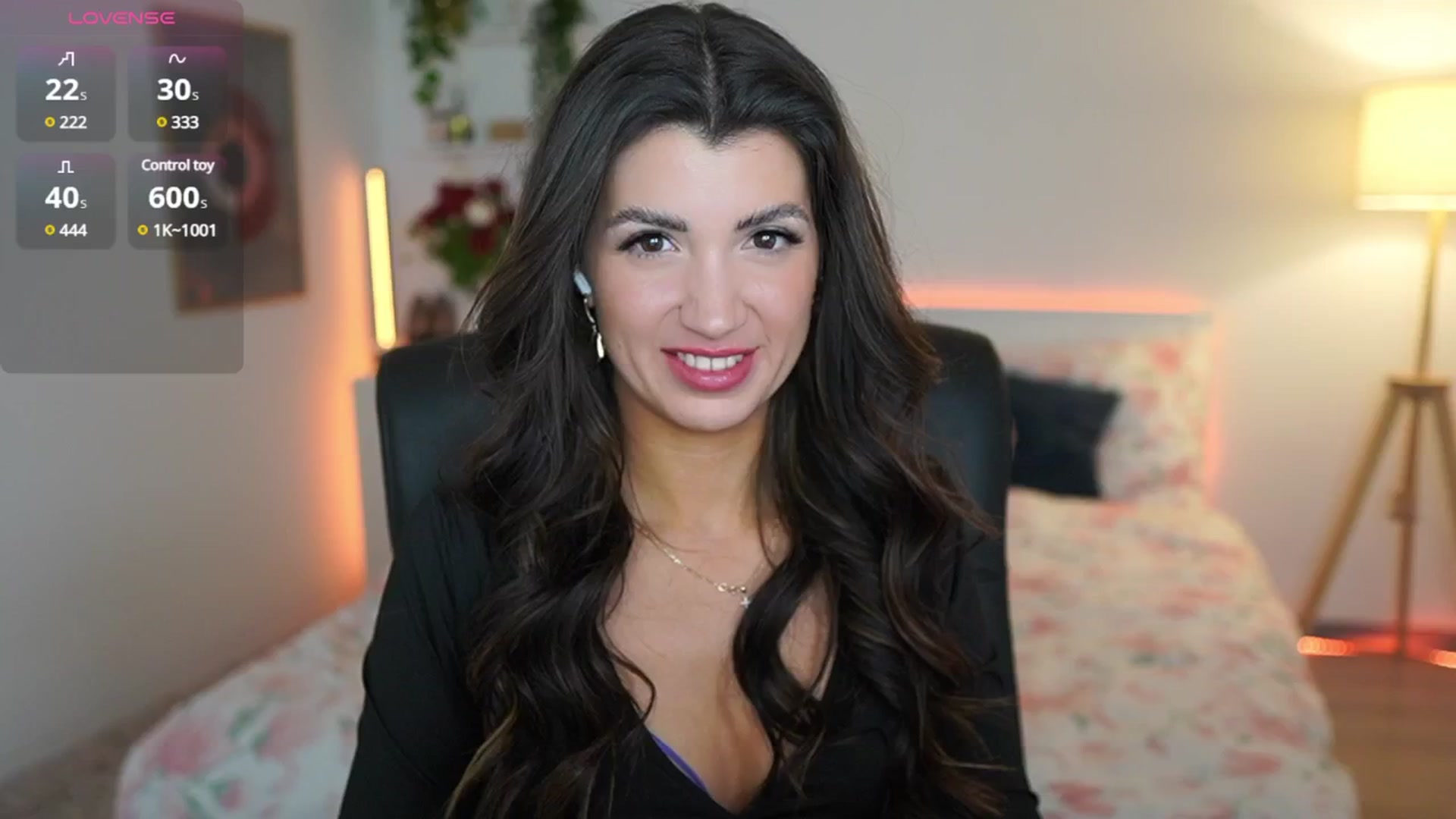Gallery image thumbnail from Julia_Roca's myfreecams stream on, 03/09/2025, 24:26 image 5 of 20