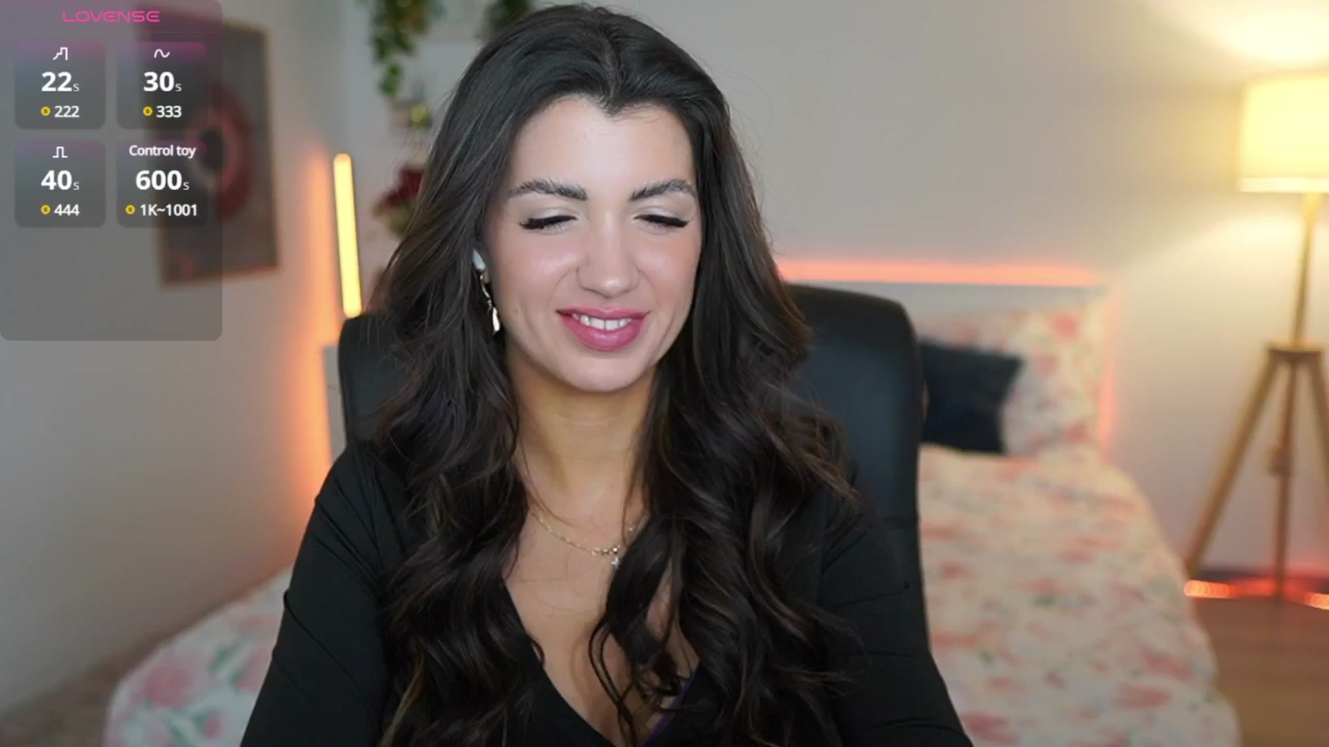 Gallery image thumbnail from Julia_Roca's myfreecams stream on, 03/09/2025, 24:26 image 20 of 20