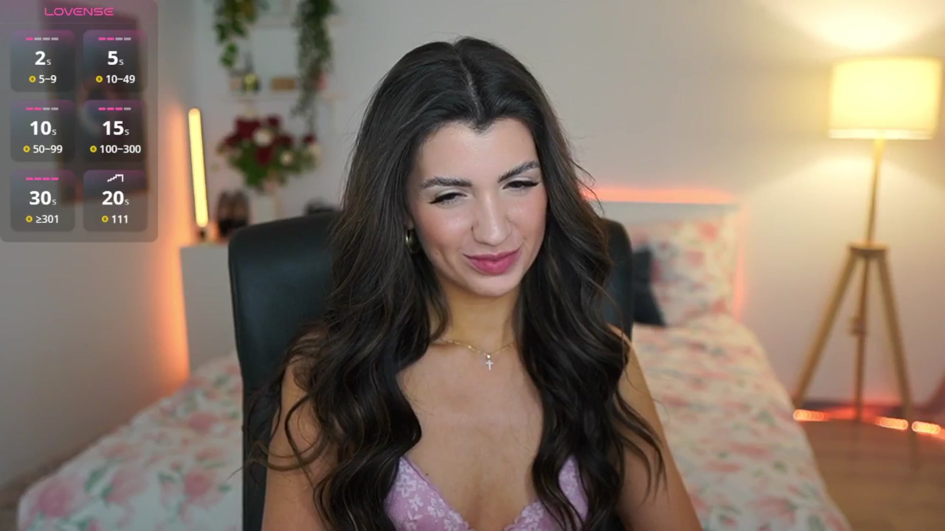 Gallery image thumbnail from Julia_Roca's myfreecams stream on, 03/09/2025, 16:59 image 17 of 20